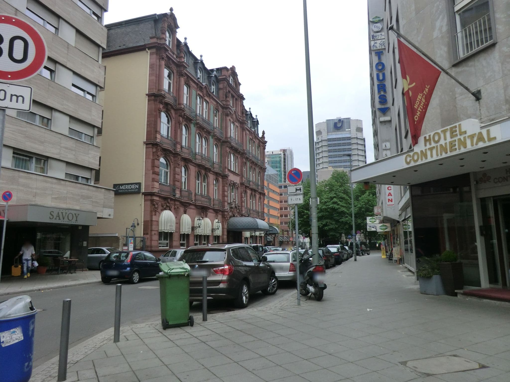 Street view near Savoy Hotel Frankfurt, Frankfurt am Main