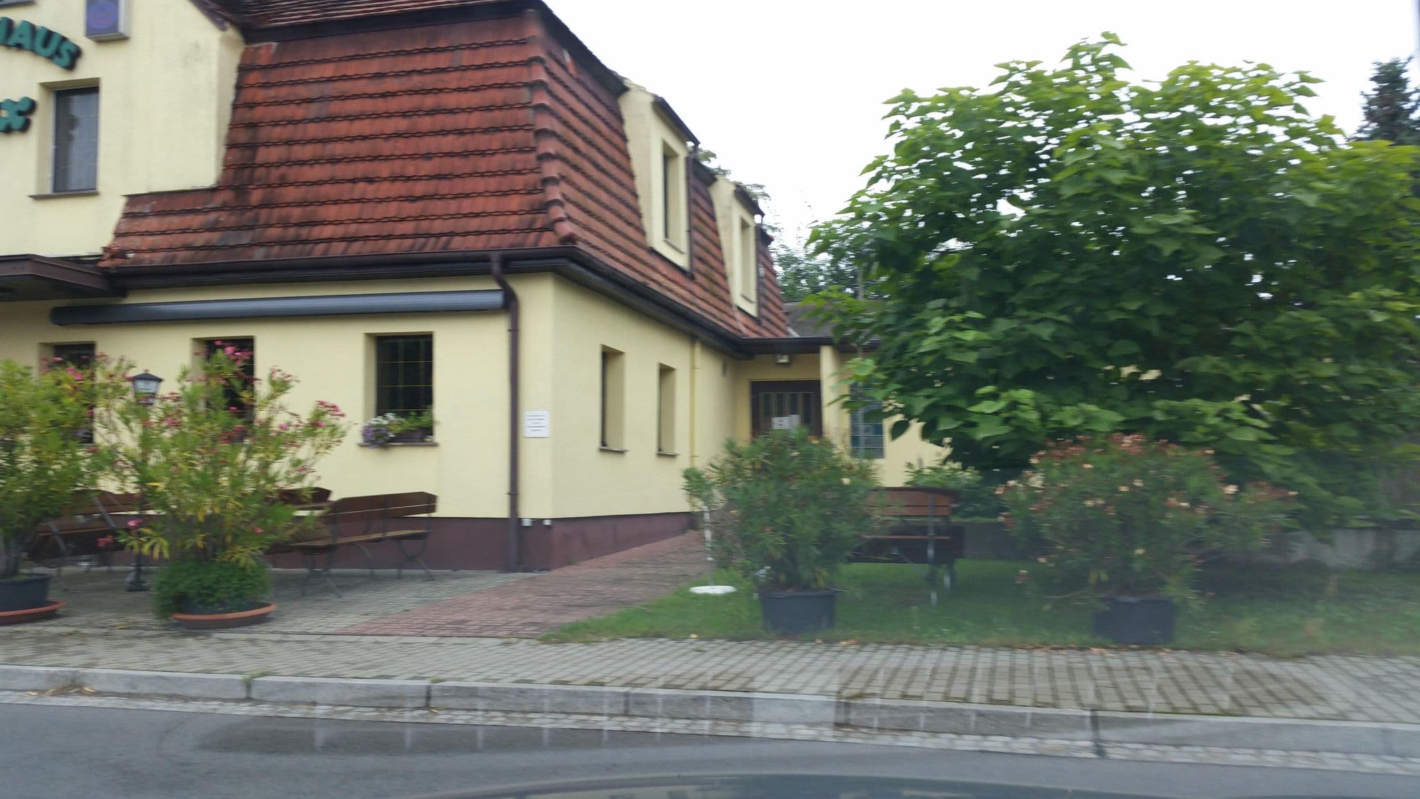 Street view near Landhaus Max, Gablenz — © tian (CC BY-SA · Mapillary)