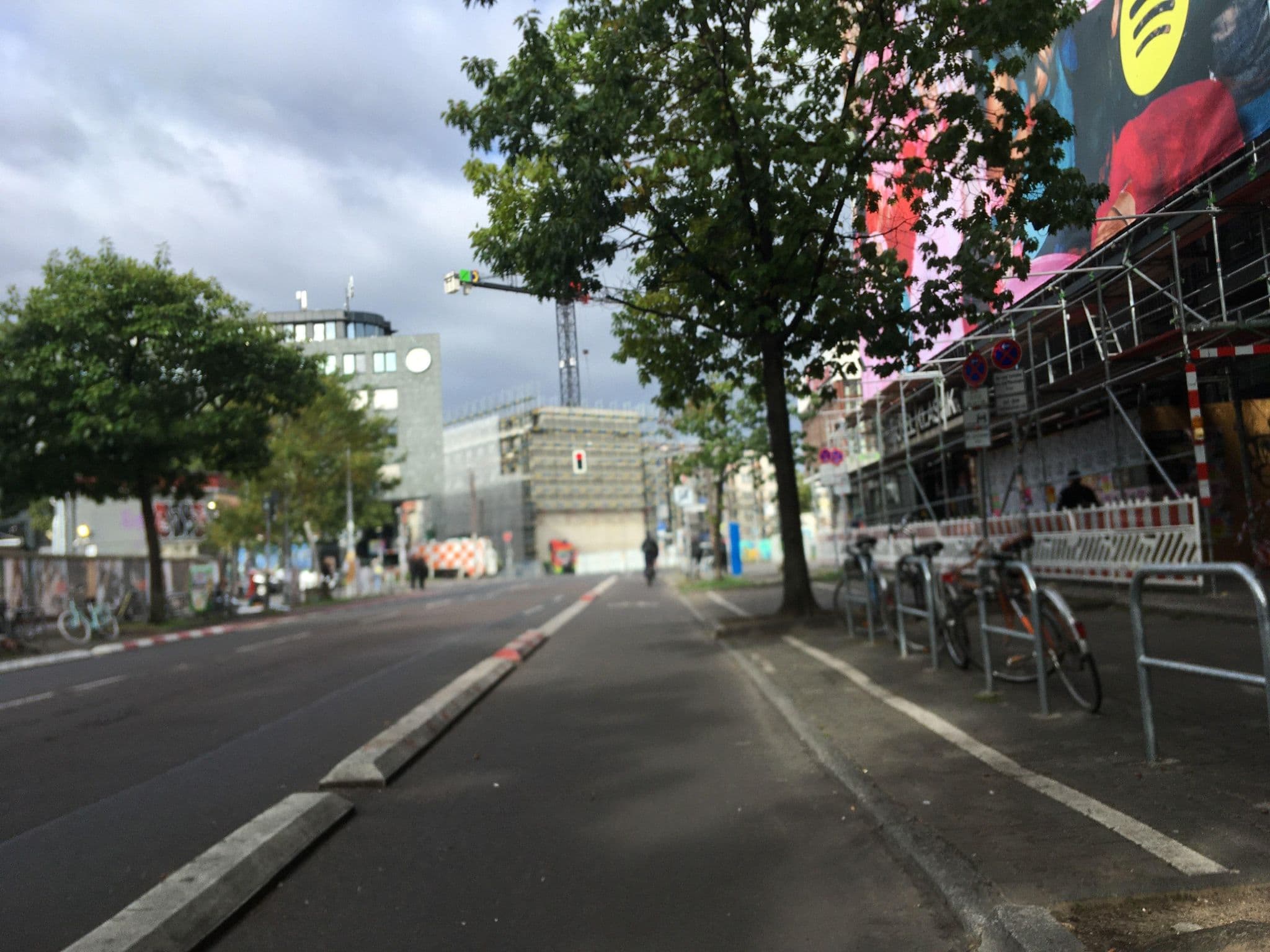 Street view near Hotel Klassik Berlin, Friedrichshain — © carlheinz (CC BY-SA · Mapillary)