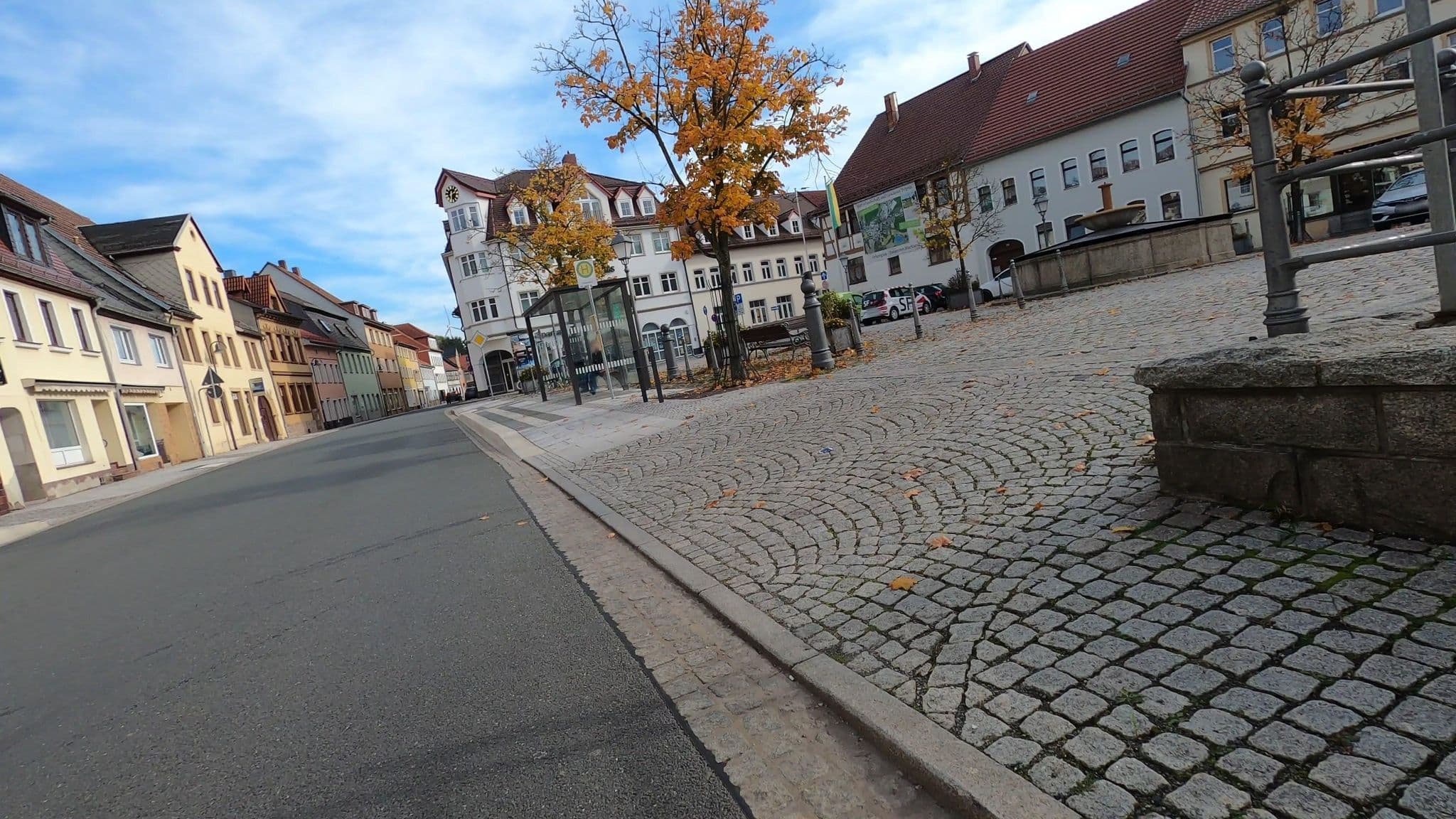 Street view near Hotel Mohren, Triptis — © camdrive2000 (CC BY-SA · Mapillary)