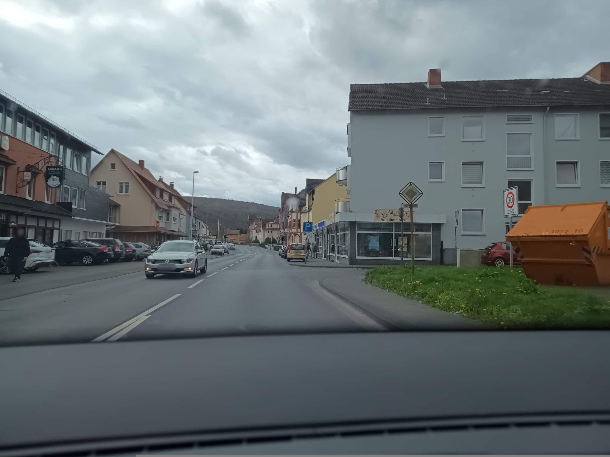 Street view near Hotel Schmucker Jäger, Hannoversch Münden — © zuse (CC BY-SA · Mapillary)