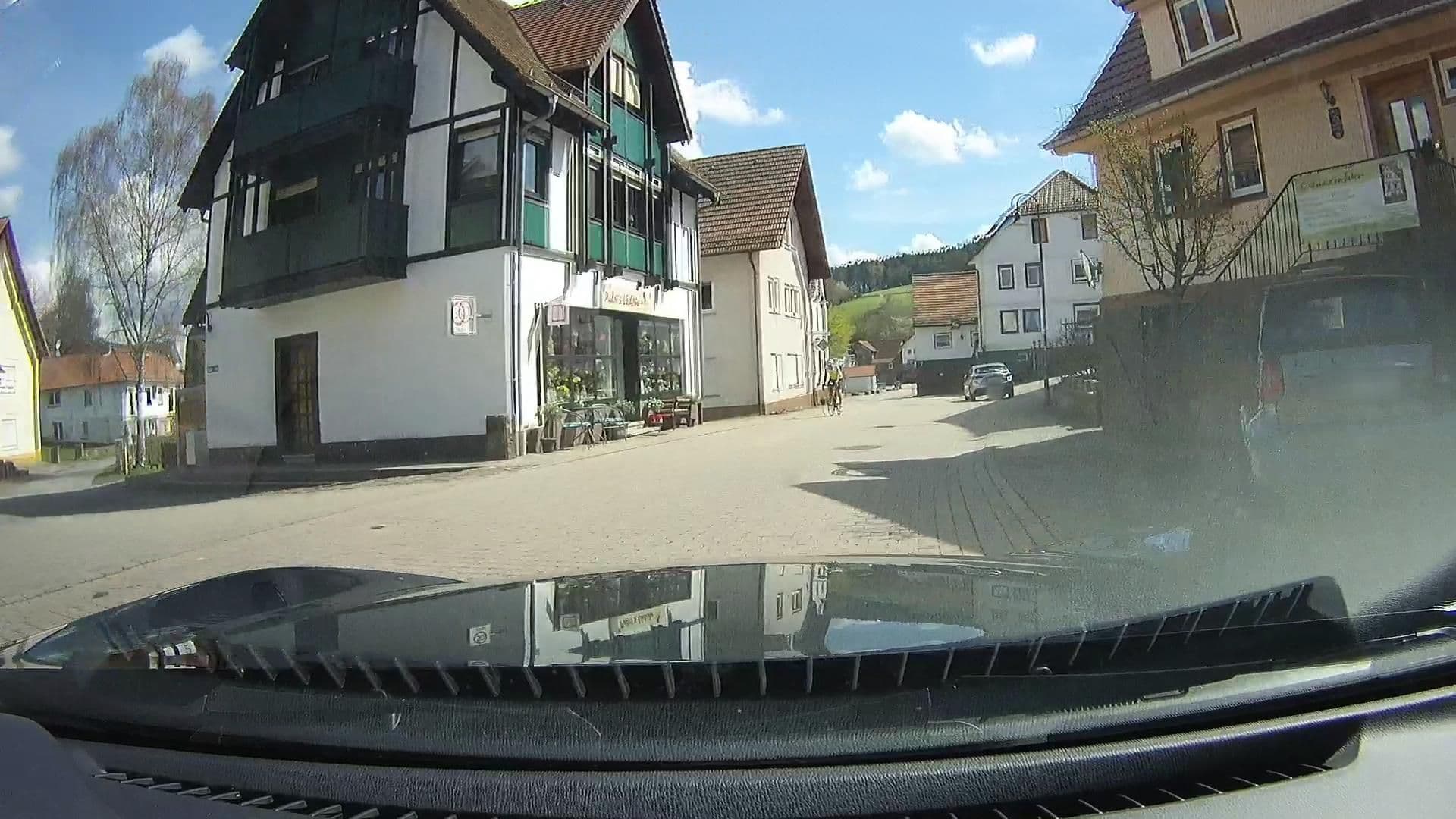 Street view near Zentlinde, Beerfelden — © joachim_mueller (CC BY-SA · Mapillary)