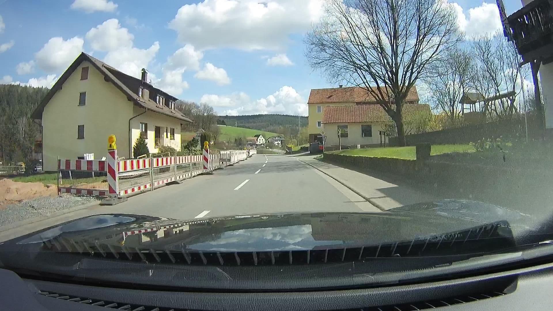 Street view near Katzer, Erbach — © joachim_mueller (CC BY-SA · Mapillary)