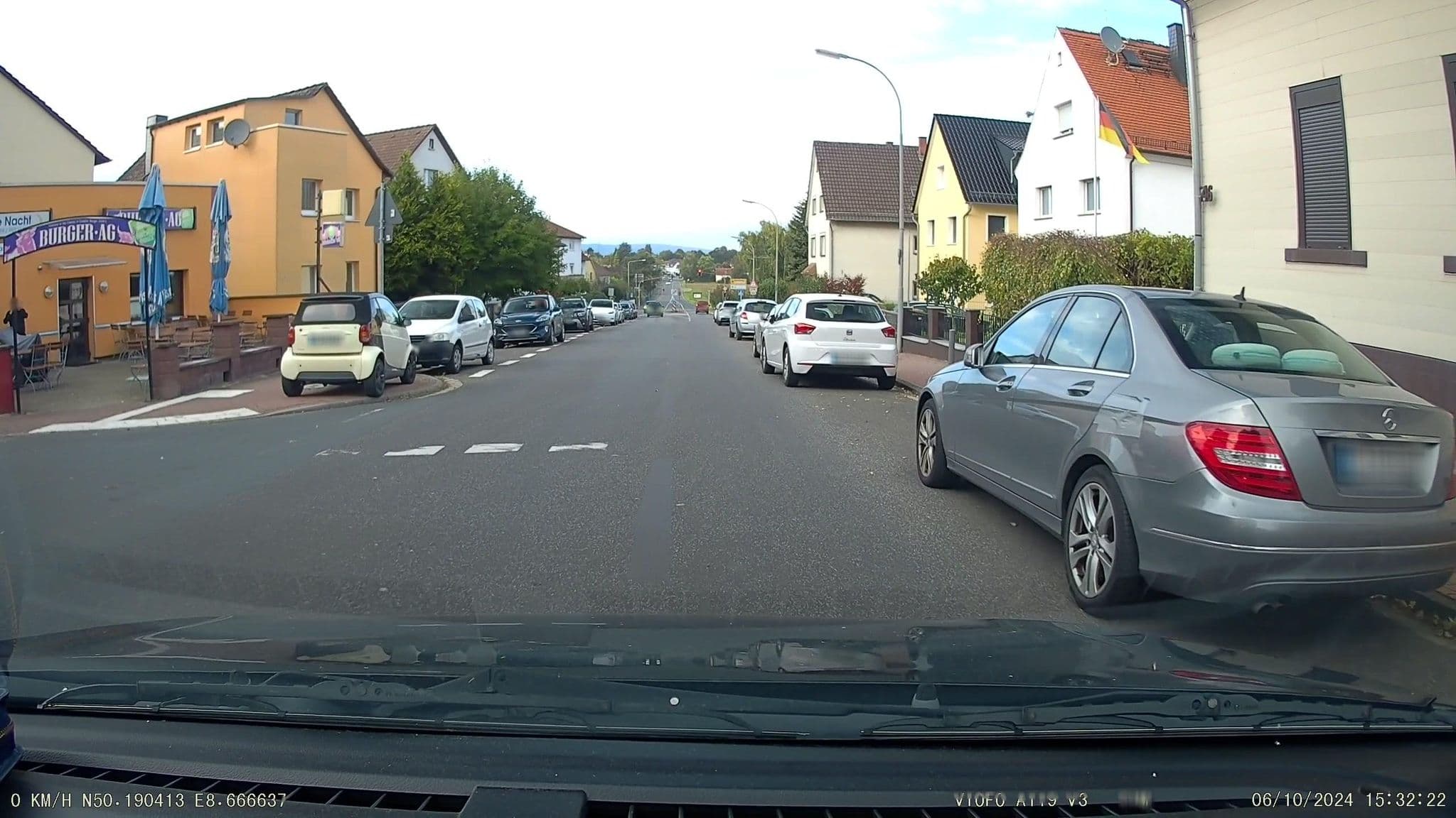 Street view near Hotel Gute Nacht, Bad Vilbel — © tim3003 (CC BY-SA · Mapillary)