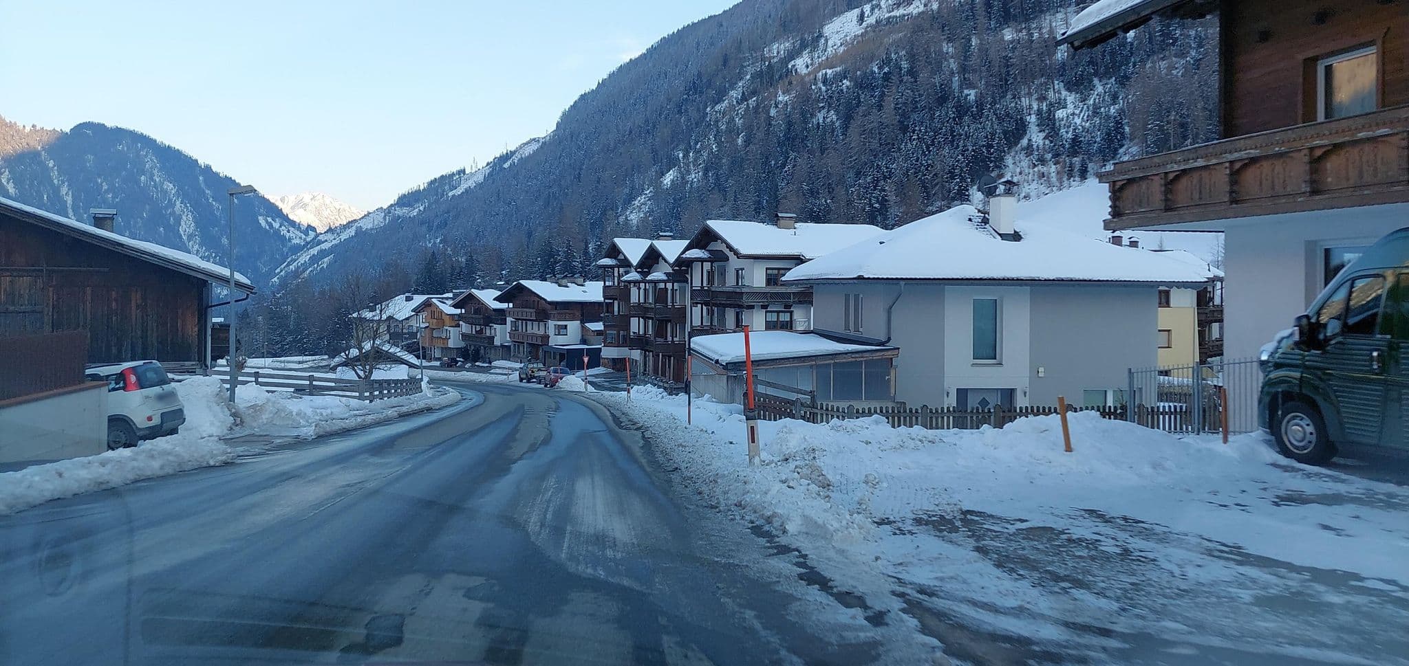 Street view near Haus Iselblick, Virgen
