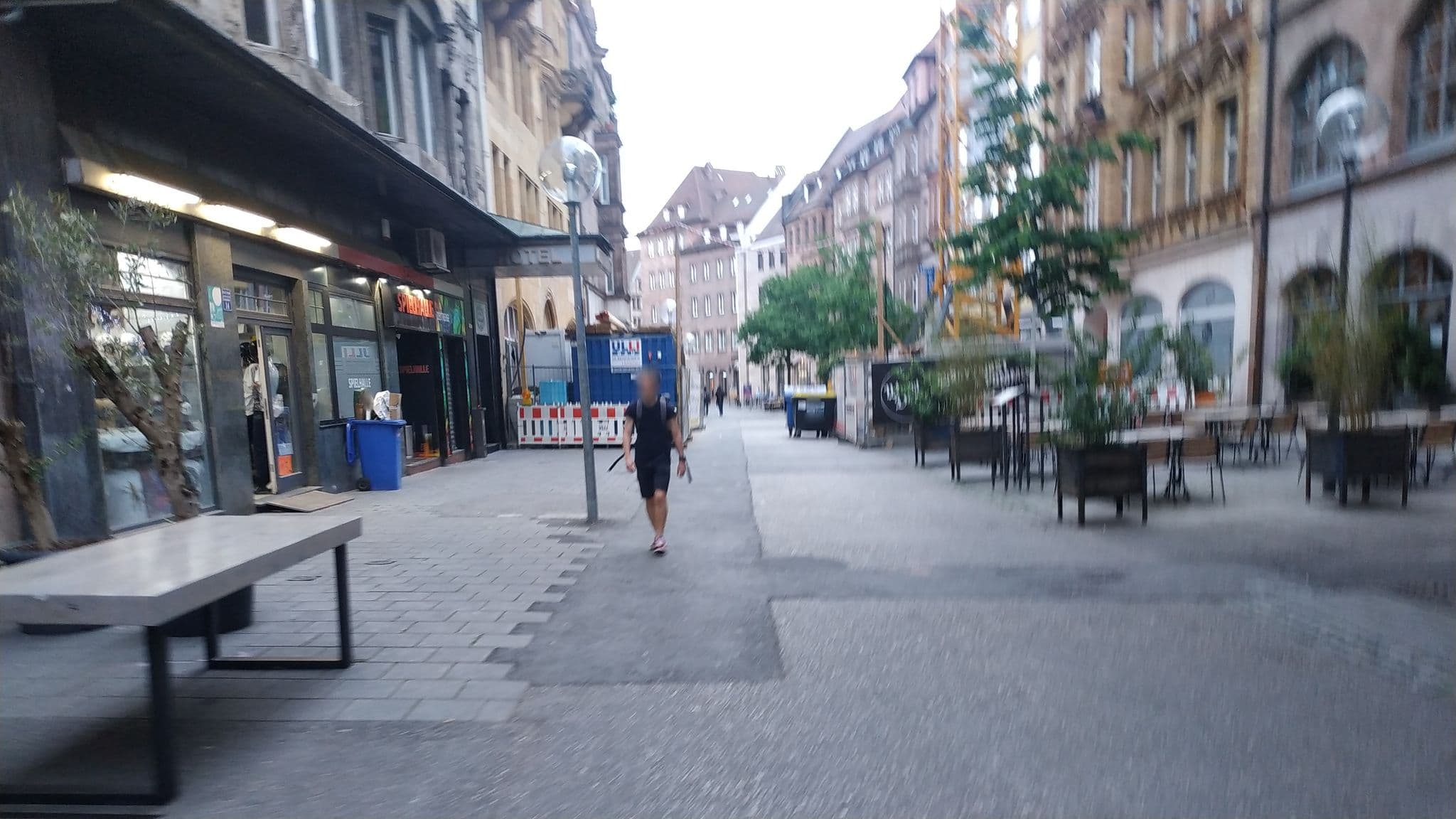 Street view near Continental, Nuremberg — © mrey (CC BY-SA · Mapillary)