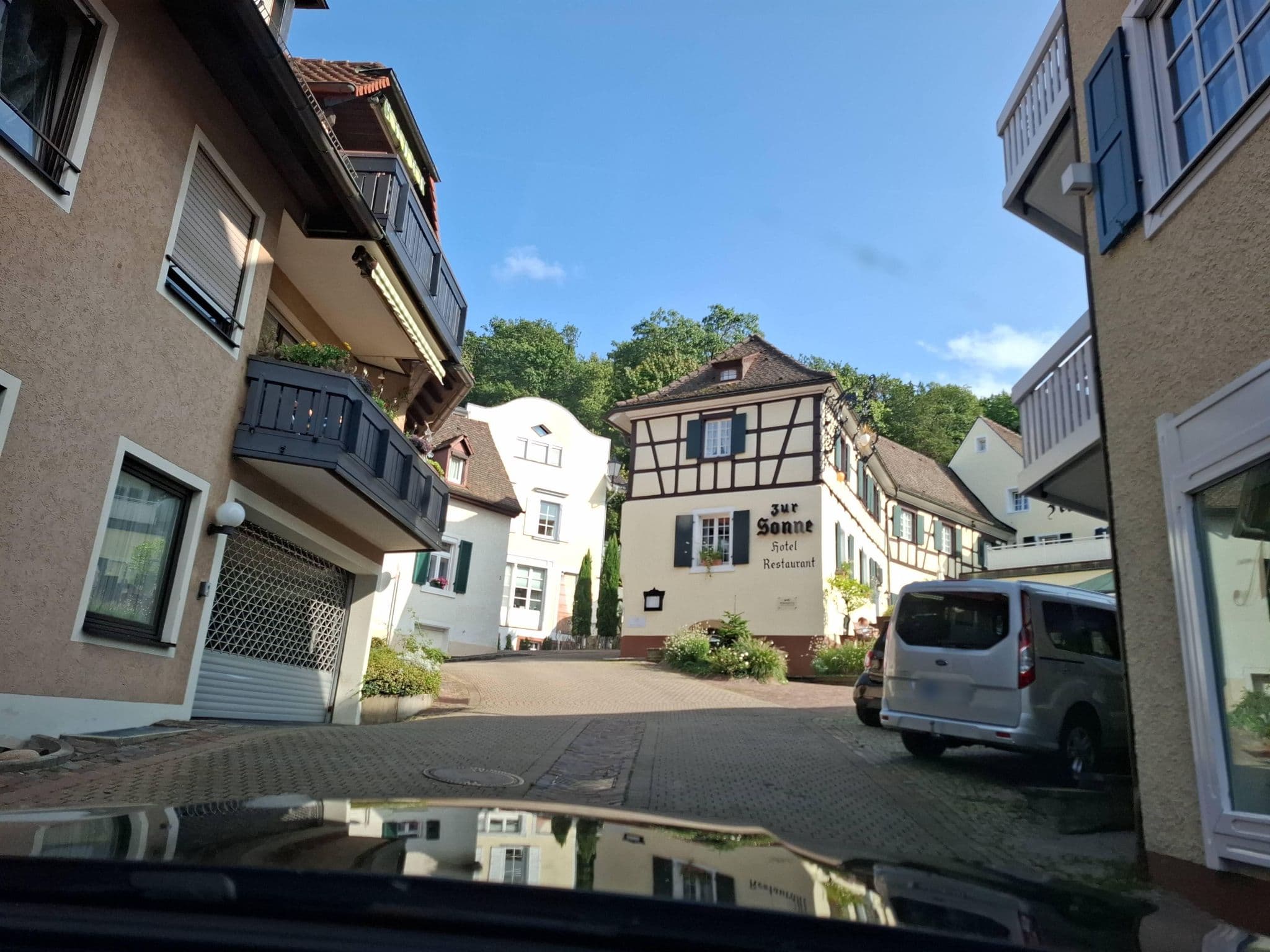 Street view near Privathotel Post, Badenweiler — © bct (CC BY-SA · Mapillary)