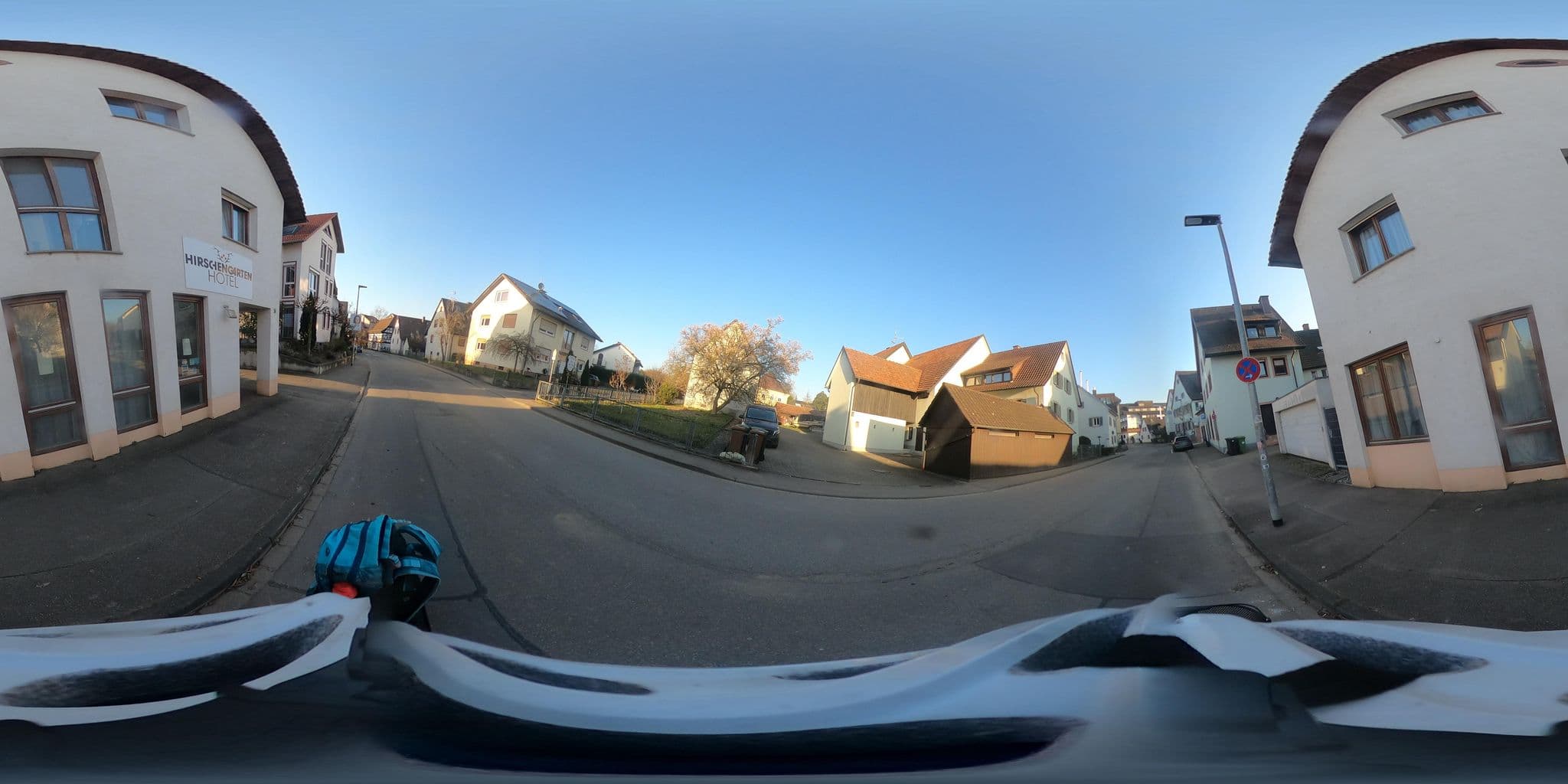 Street view near Hirschengarten-Hotel-Garni, Umkirch — © RicardaH (CC BY-SA · Mapillary)