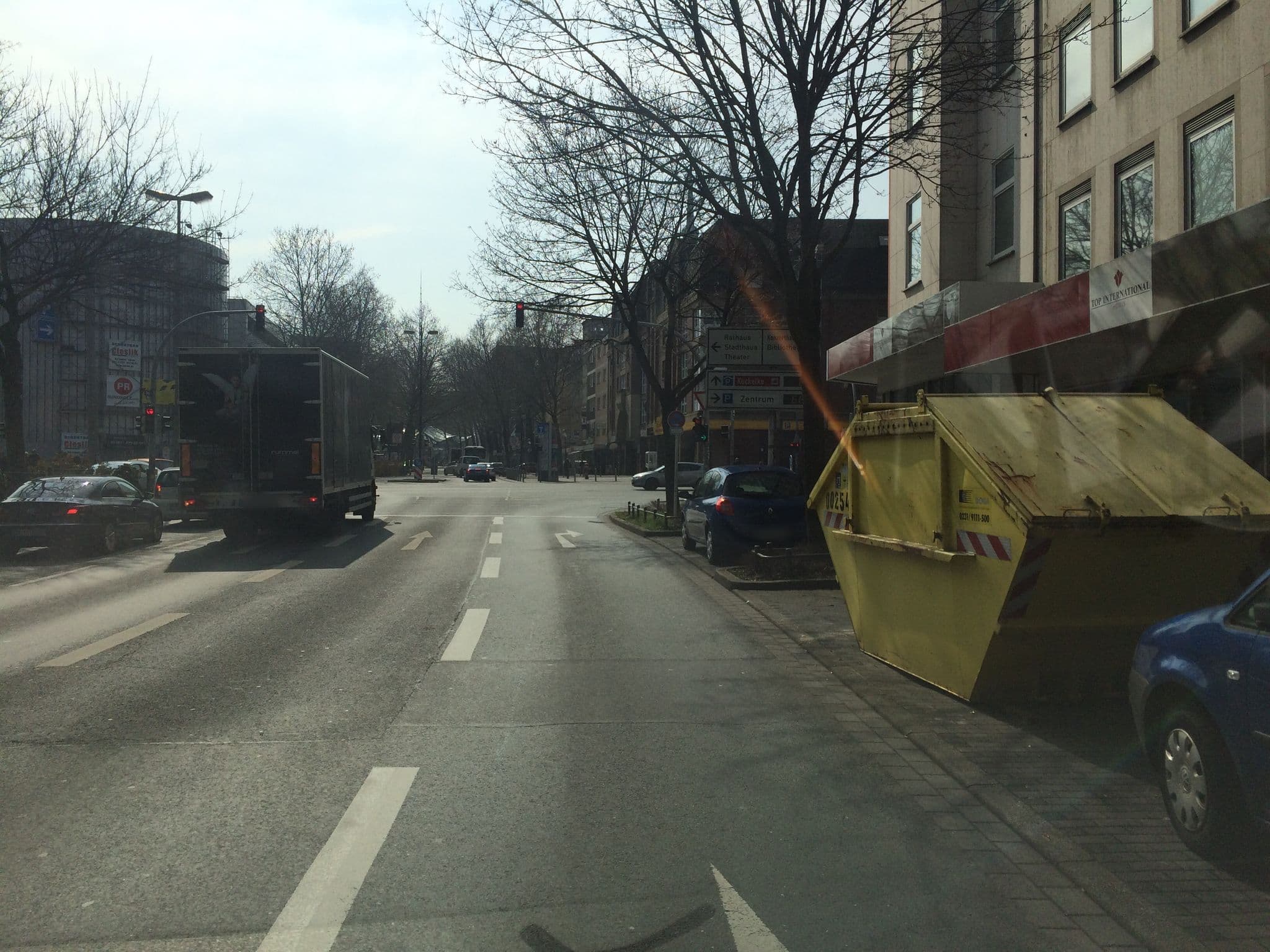 Street view near Esplanade, Dortmund — © mac_do (CC BY-SA · Mapillary)