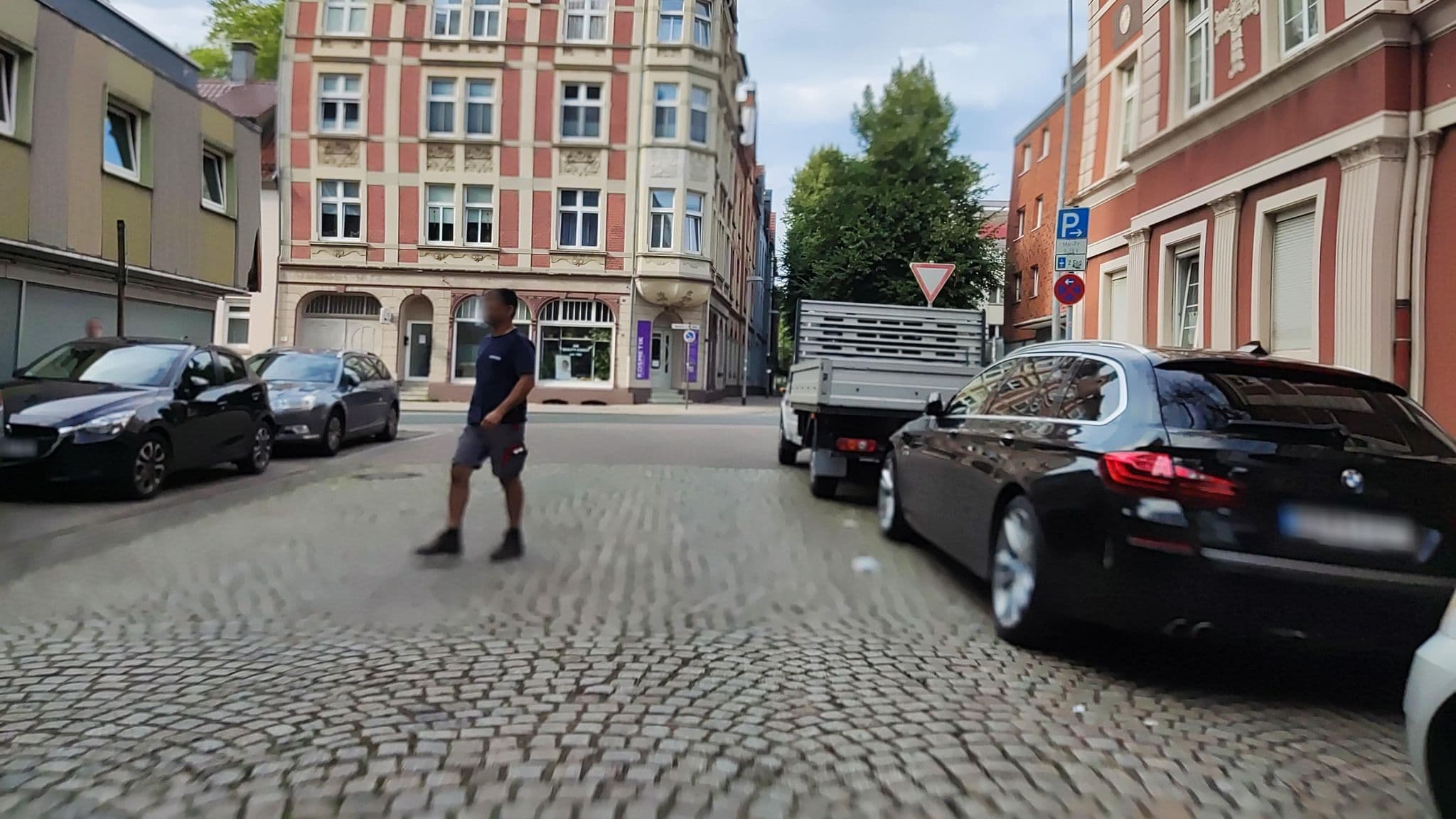 Street view near Zur Post, Herne — © t_hartung (CC BY-SA · Mapillary)