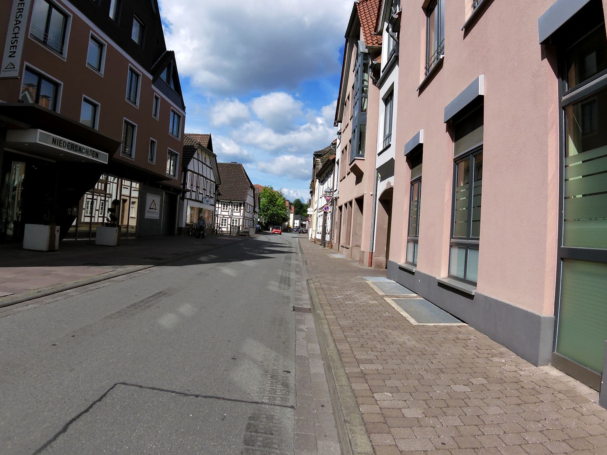 Street view near Niedersachsen, Höxter — © zoegglmeyr (CC BY-SA · Mapillary)