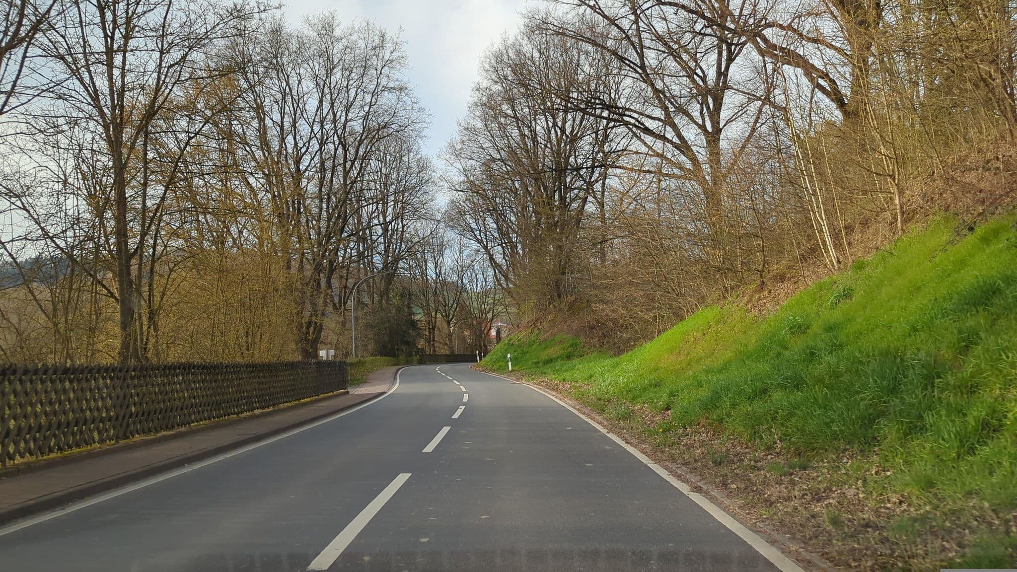 Street view near Ferienhaus Oberweser, Uslar — © hotteliene (CC BY-SA · Mapillary)