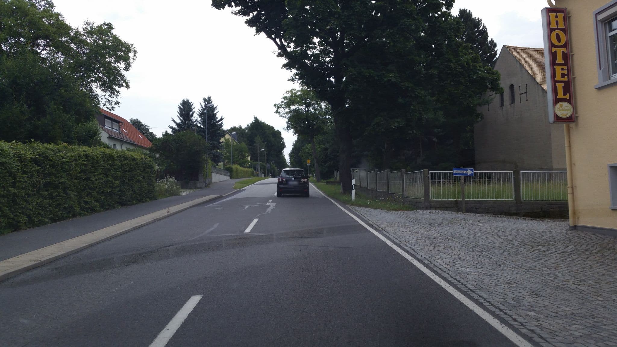 Street view near Gasthof Thonberg, Nebelschütz — © sp8962de (CC BY-SA · Mapillary)
