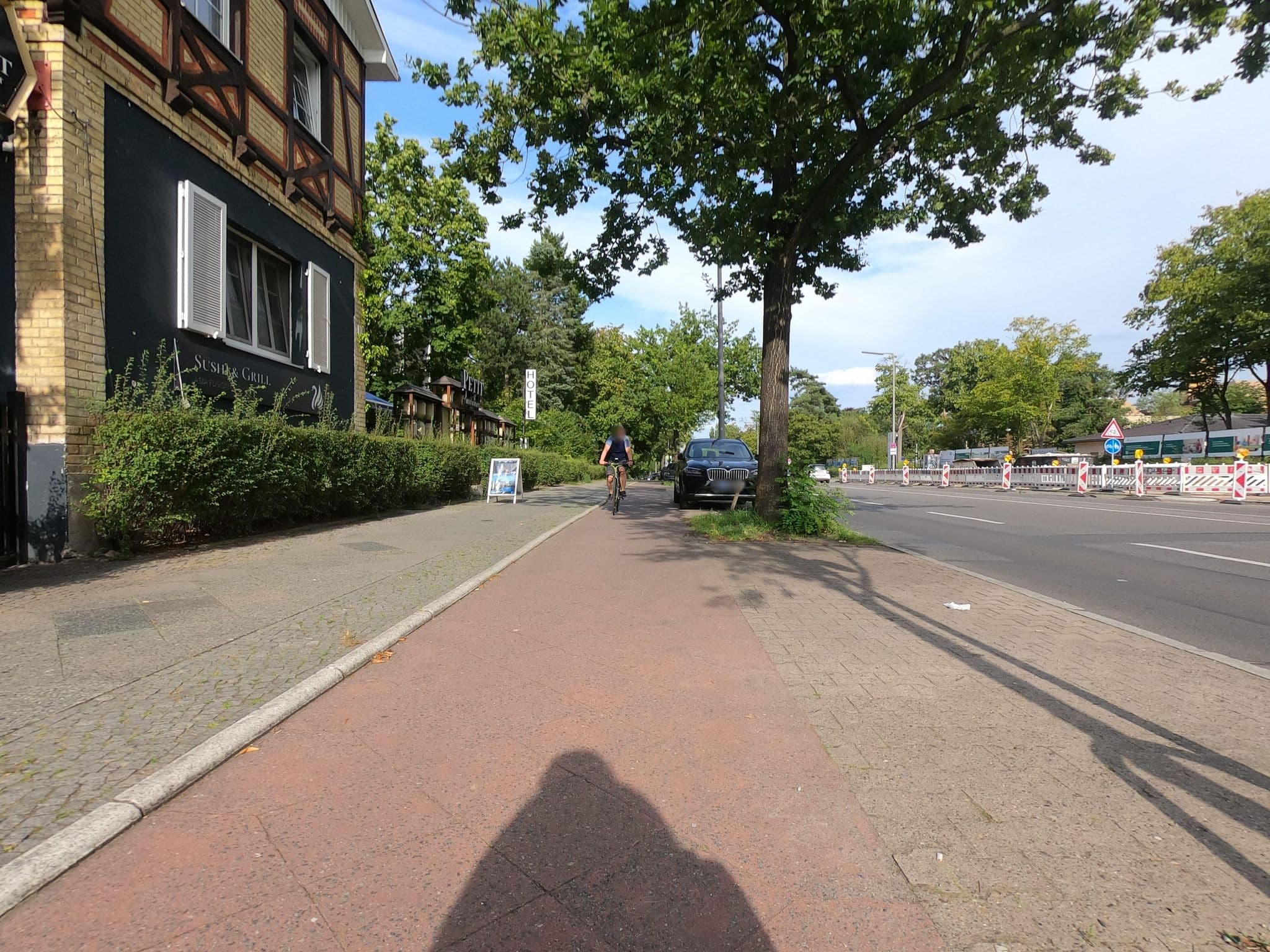 Street view near Hotel Petit, Wannsee — © carlheinz (CC BY-SA · Mapillary)