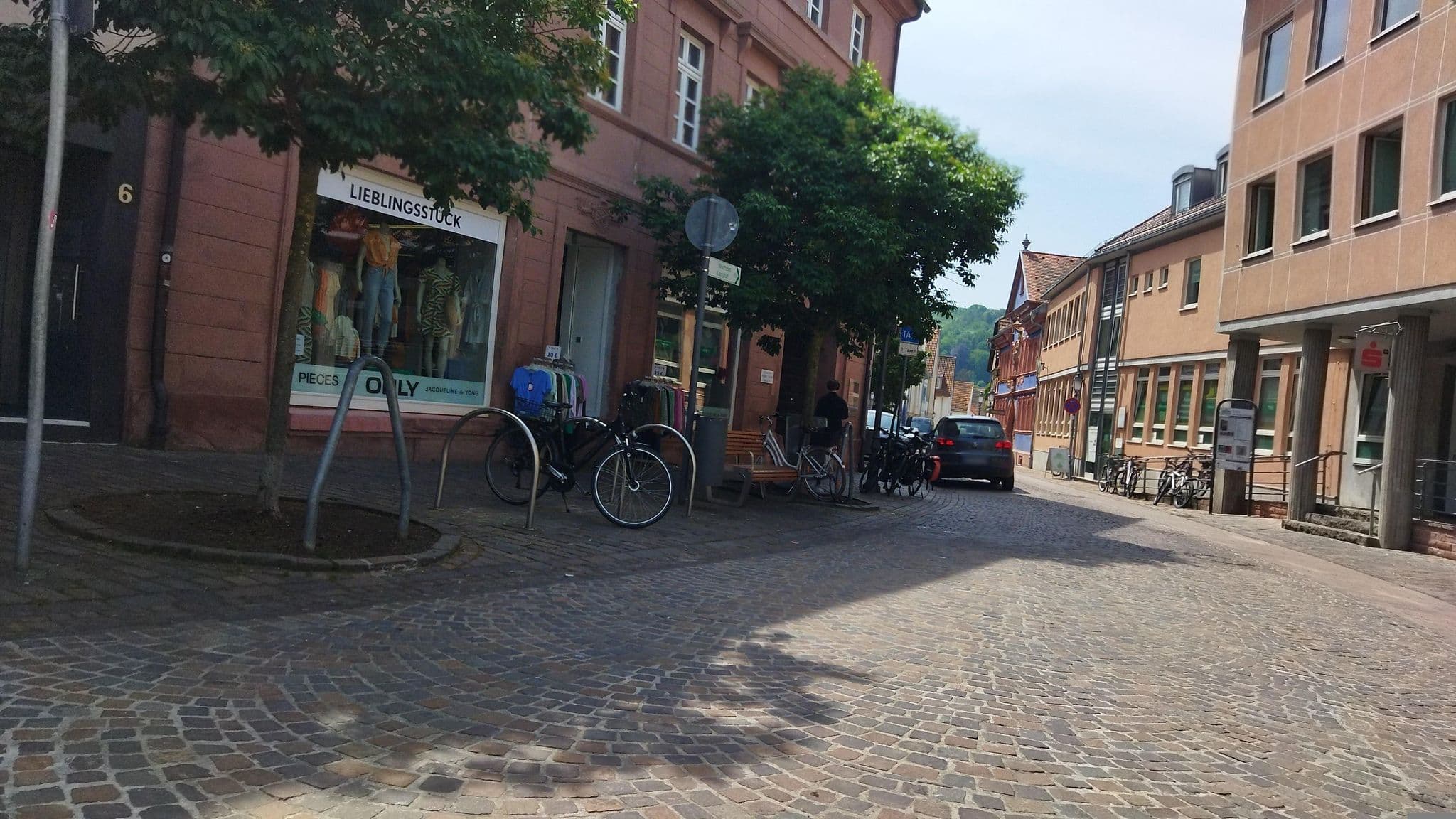 Street view near Thessaloniki, Marktheidenfeld — © changchun1 (CC BY-SA · Mapillary)