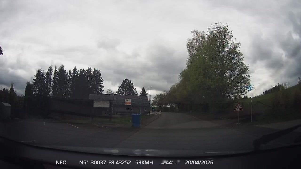Street view near Landhaus Sauerland-Blick, Bödefeld — © TechniPorter (CC BY-SA · Mapillary)
