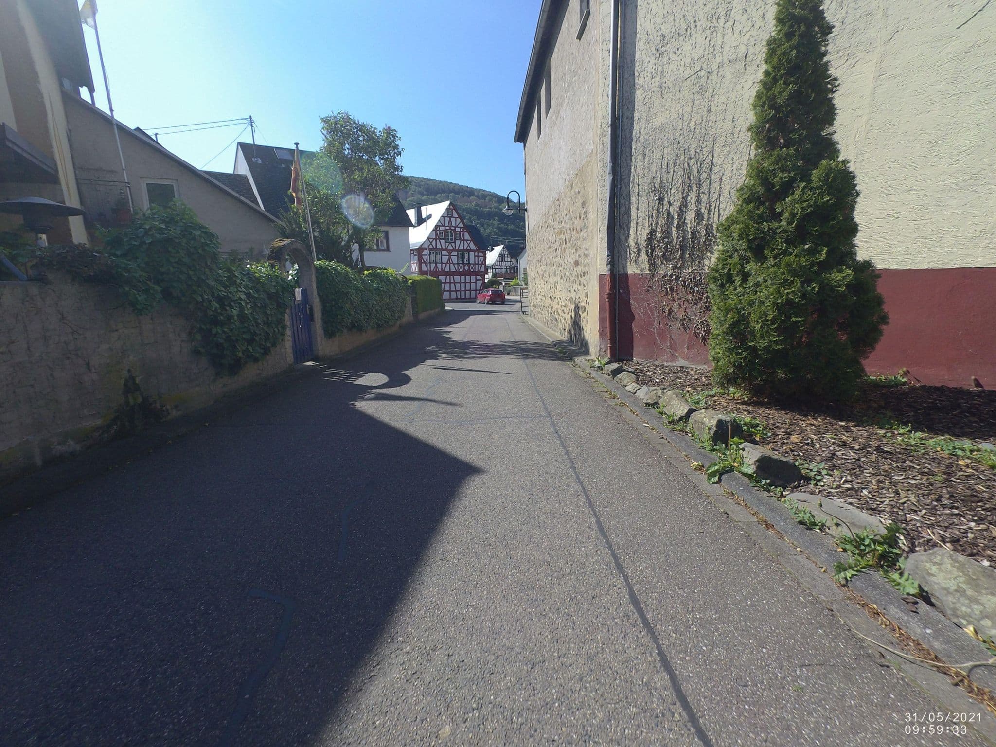 Street view near Alter Posthof, Spay — © VIA_CH (CC BY-SA · Mapillary)