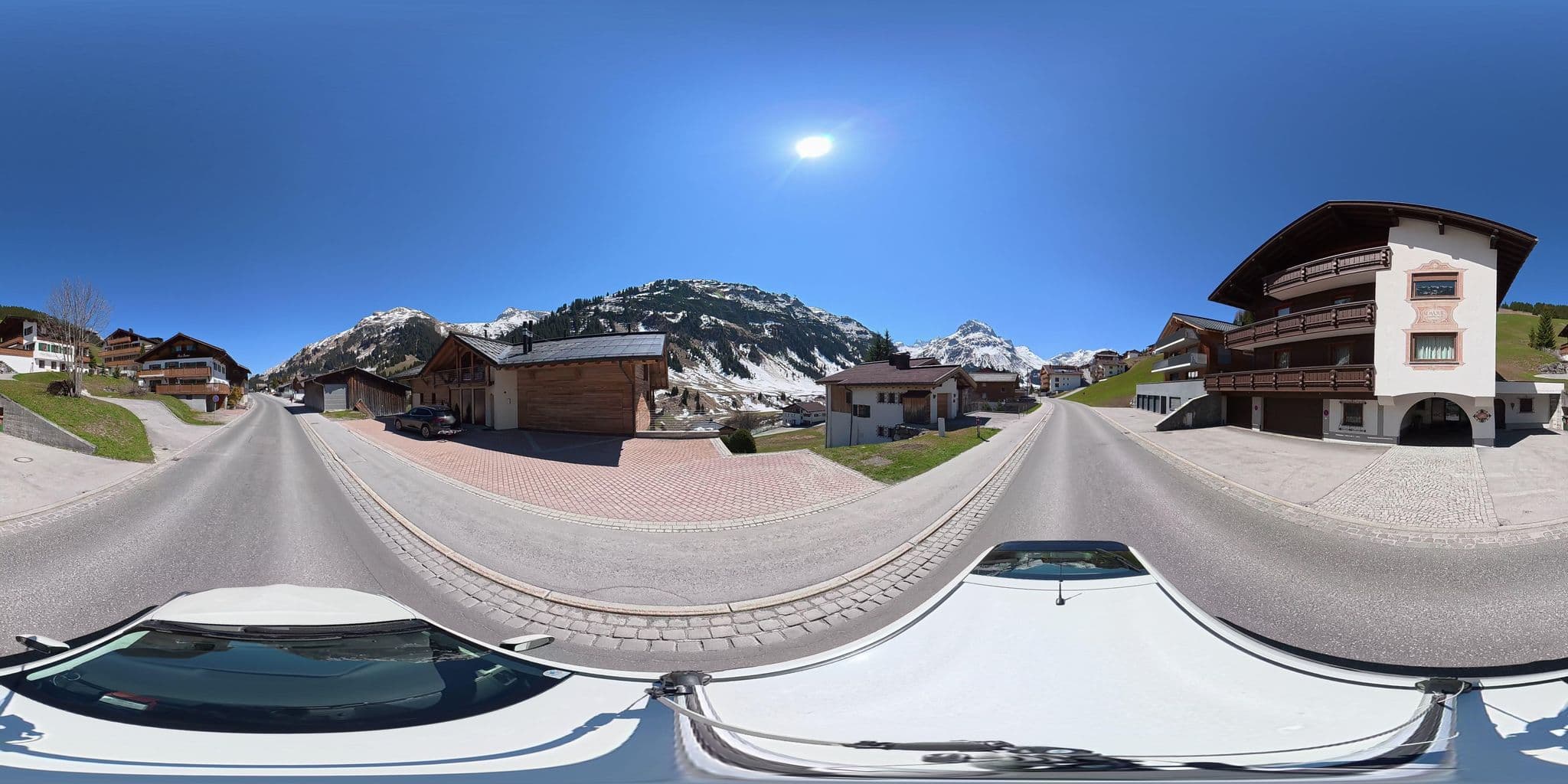 Street view near Haus Almajur, Lech