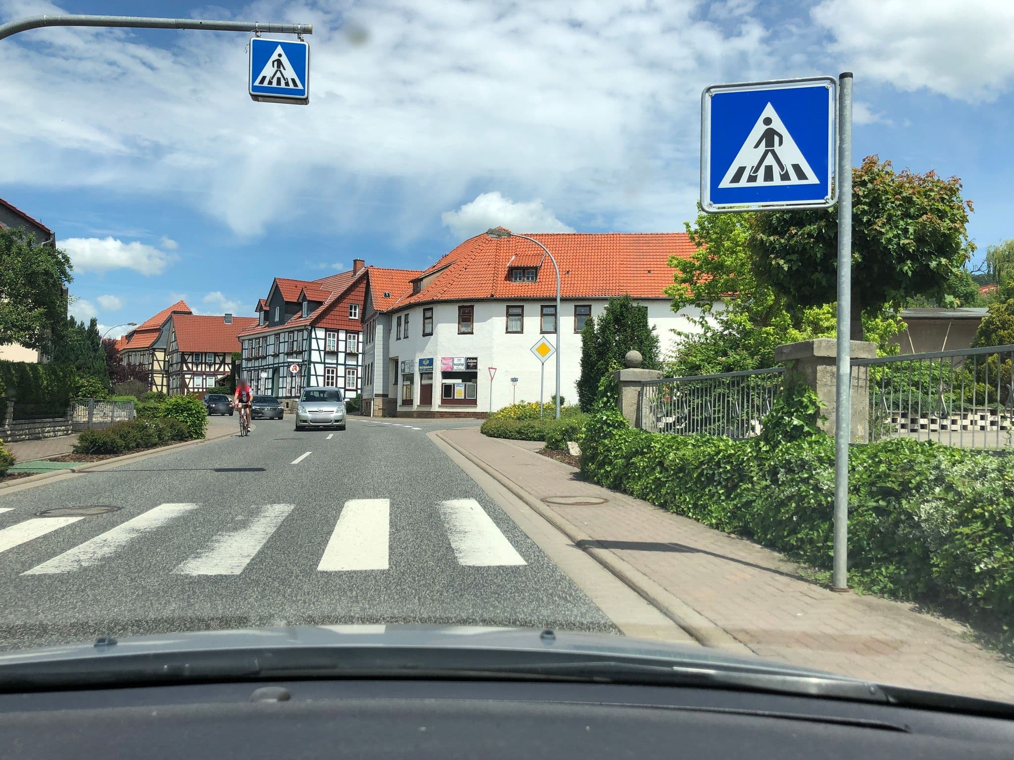 Street view near Gasthaus Diederich, Geismar — © bejotel (CC BY-SA · Mapillary)