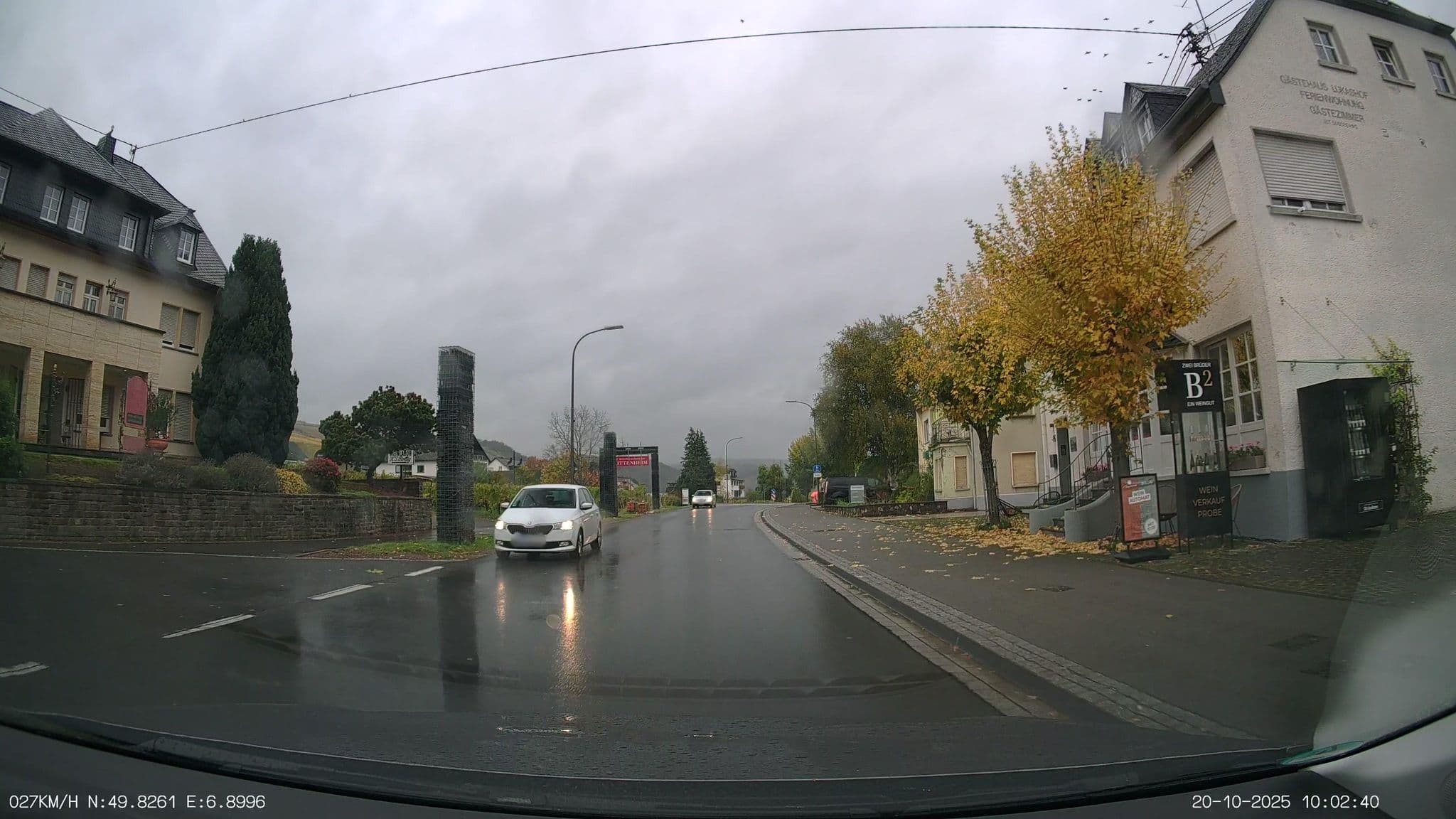 Street view near Weingut Ulrich Bollig, Trittenheim — © heetENkoel (CC BY-SA · Mapillary)