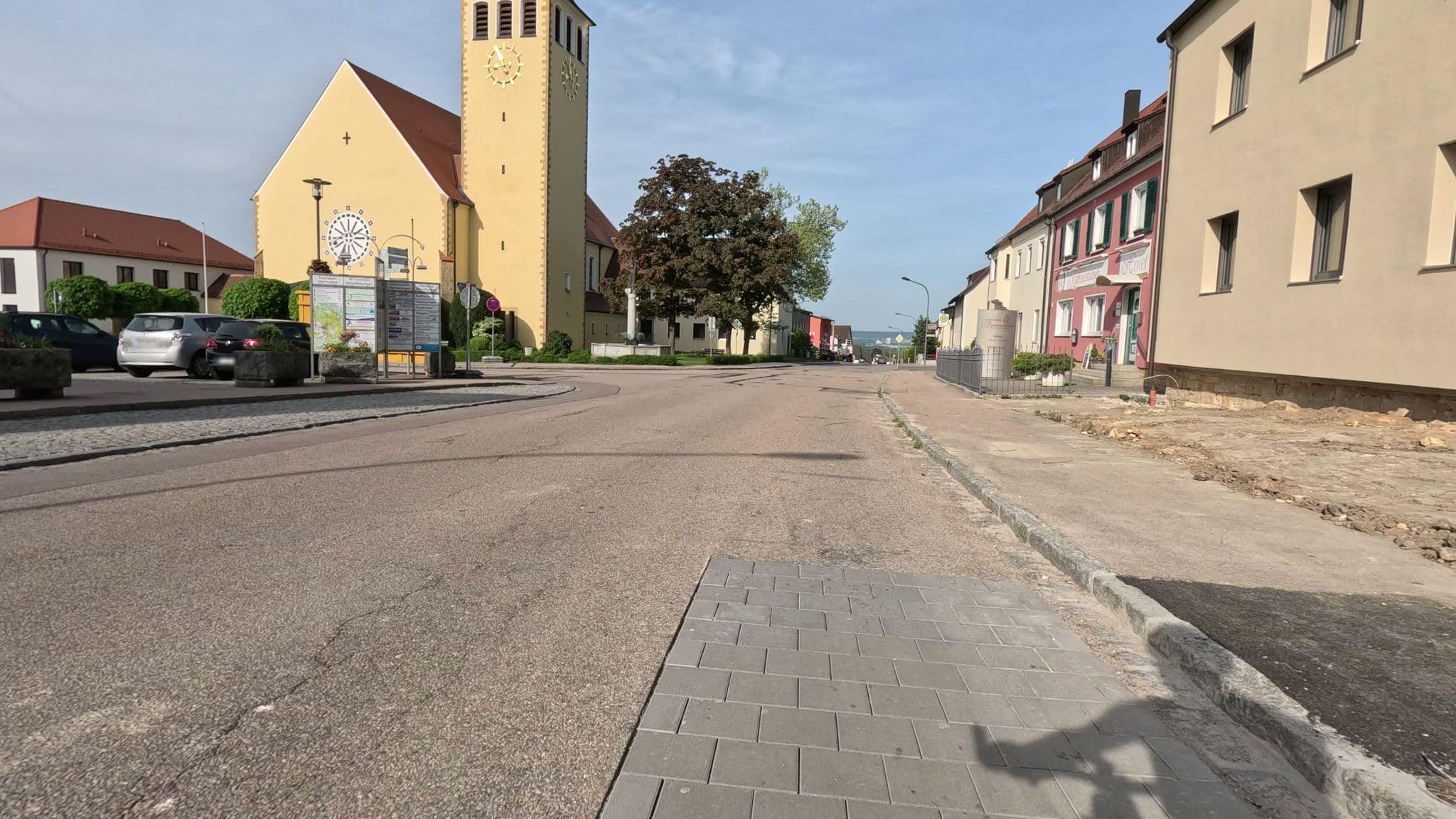 Street view near Rathausstuben, Wackersdorf — © rnissl (CC BY-SA · Mapillary)