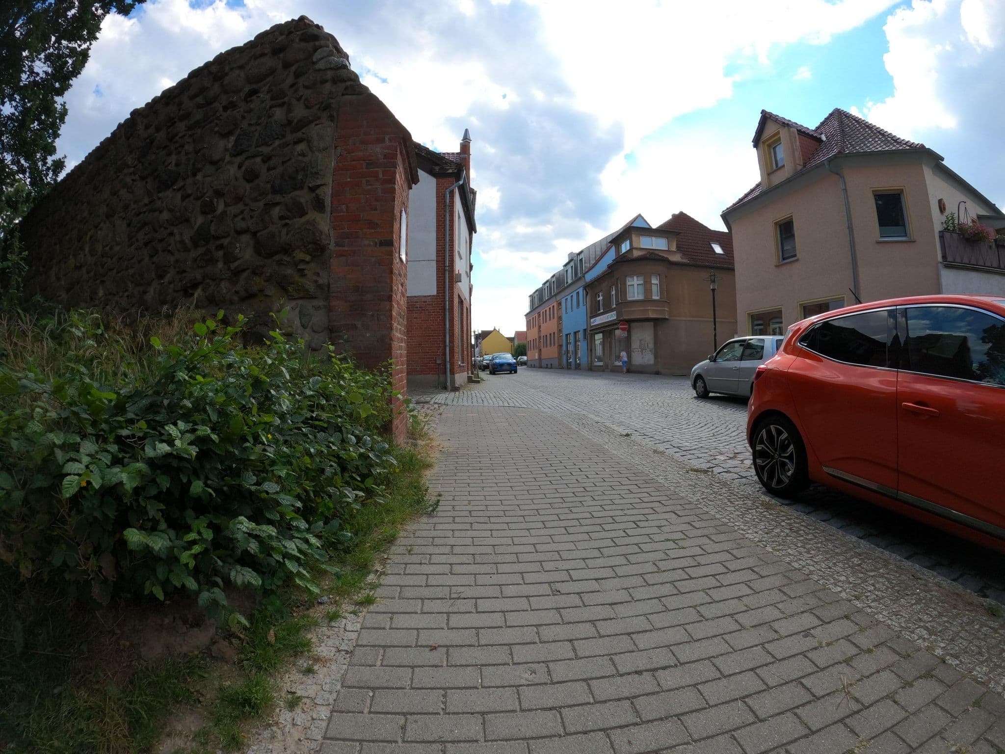 Street view near Hotel Burgtor, Woldegk — © masterofnoroad (CC BY-SA · Mapillary)