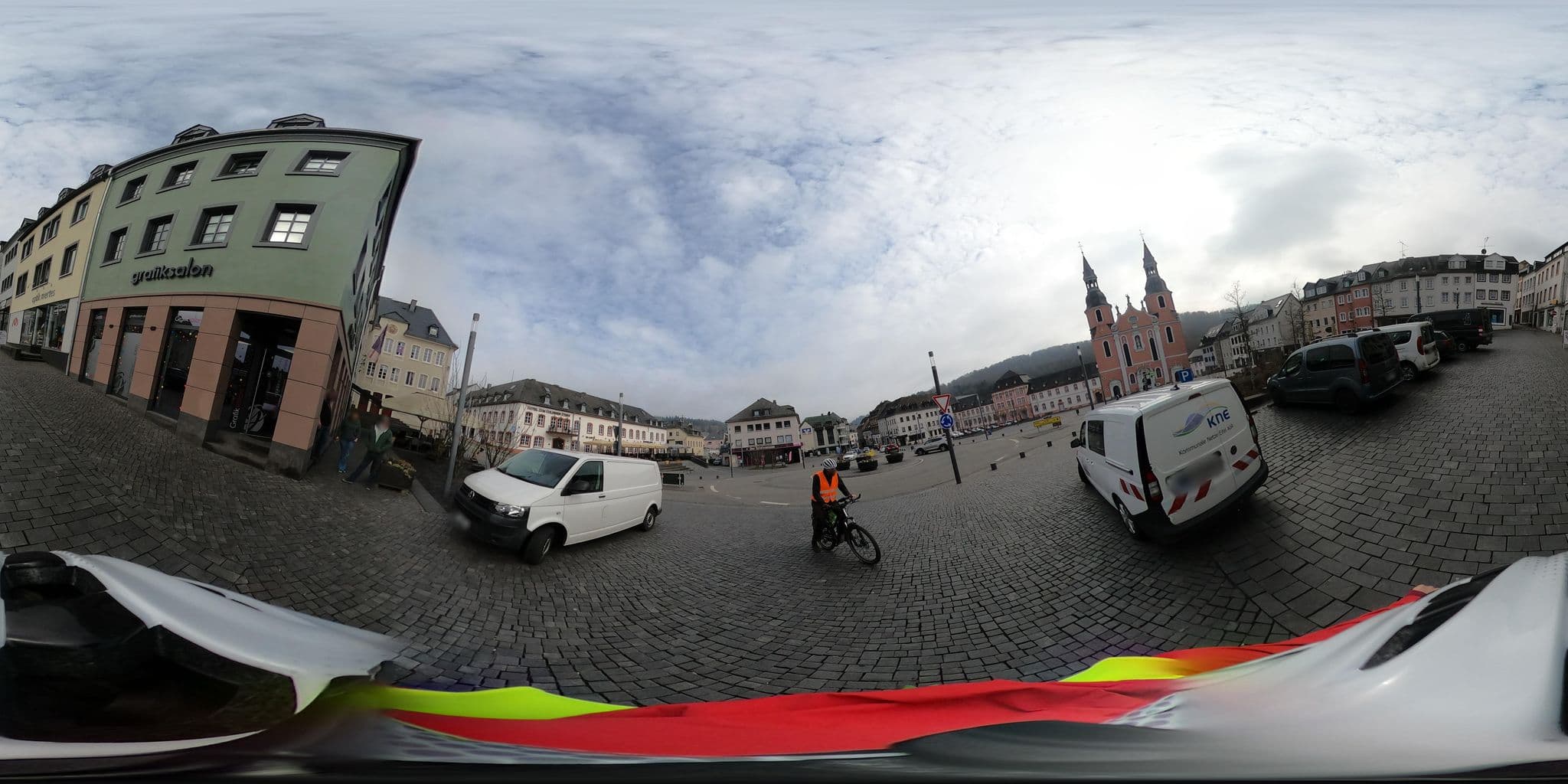 Street view near Hotel Zum Goldenen Stern, Prüm — © Mobilitaetswerk (CC BY-SA · Mapillary)