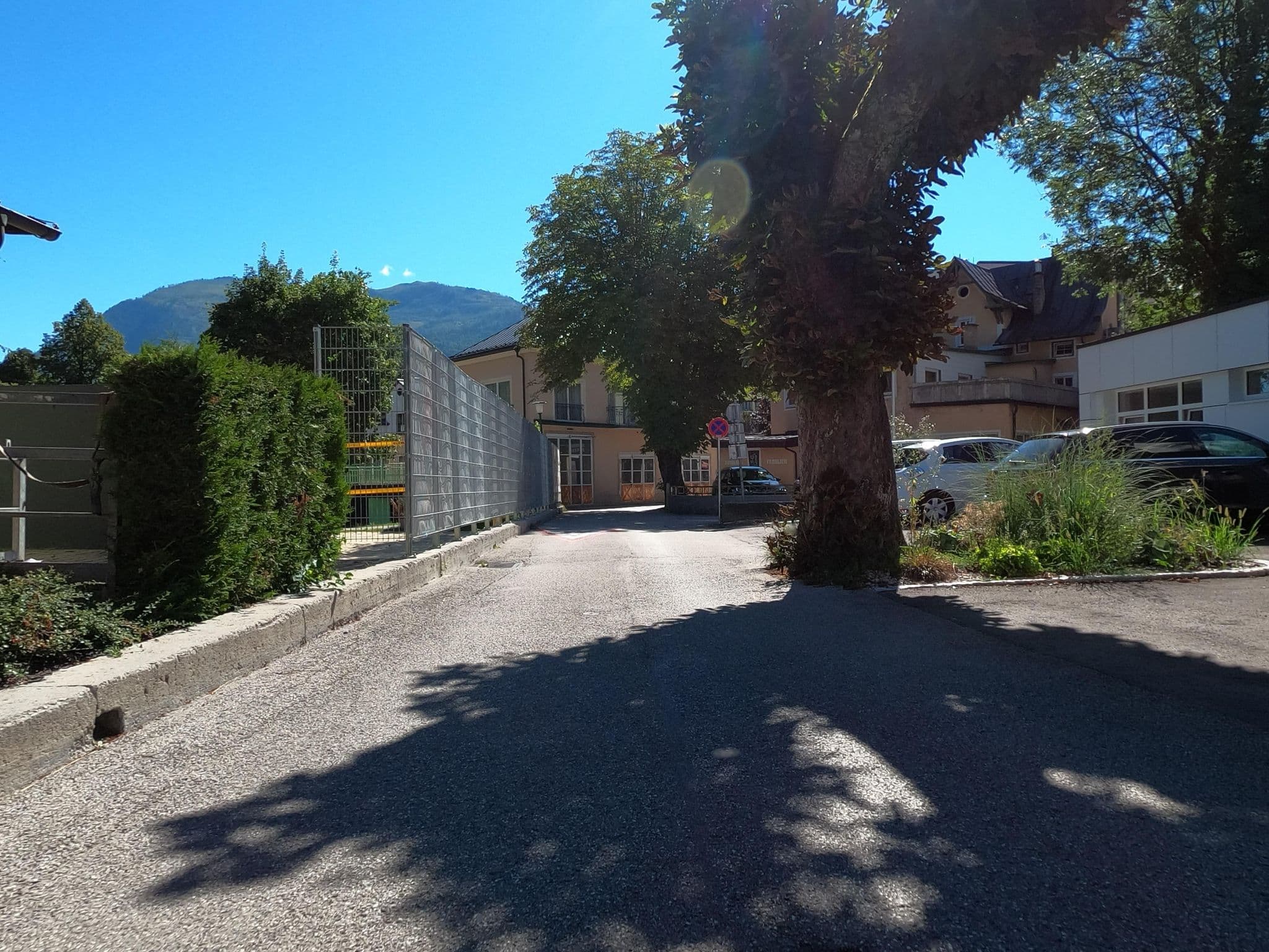 Street view near Jugendgästehaus Bad Ischl, Bad Ischl — © Langfahrer (CC BY-SA · Mapillary)