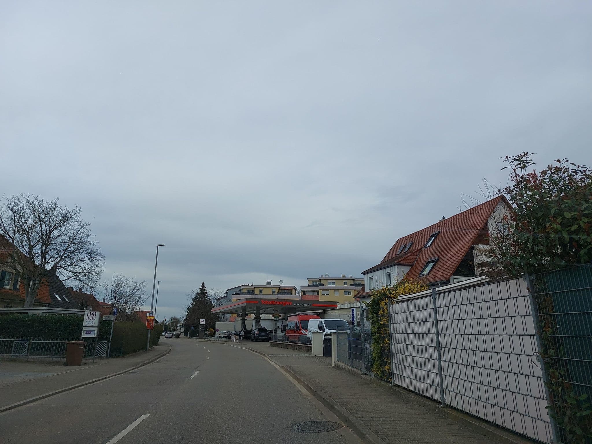 Street view near H41-Inn Hostel, Gundelfingen — © fxesbg (CC BY-SA · Mapillary)