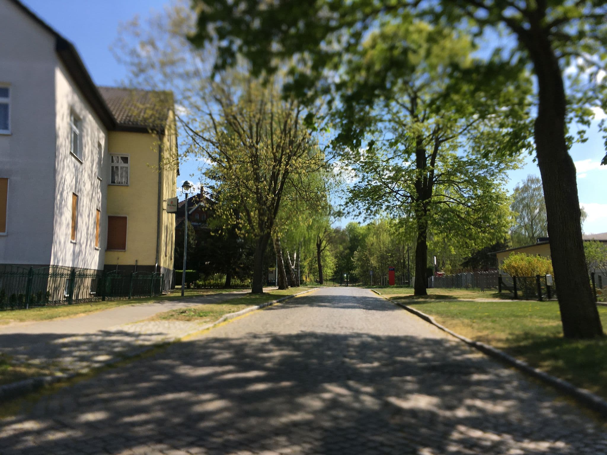 Street view near Mona, Werneuchen — © carlheinz (CC BY-SA · Mapillary)