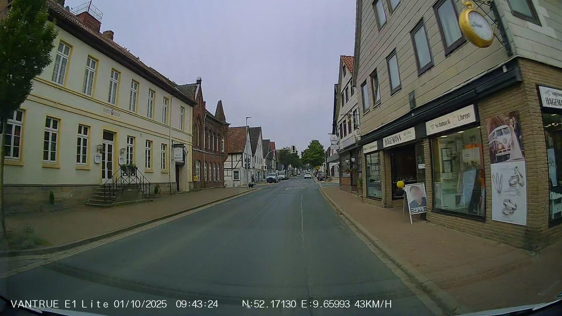 Street view near Ratskeller, Elze — © Hightower- (CC BY-SA · Mapillary)
