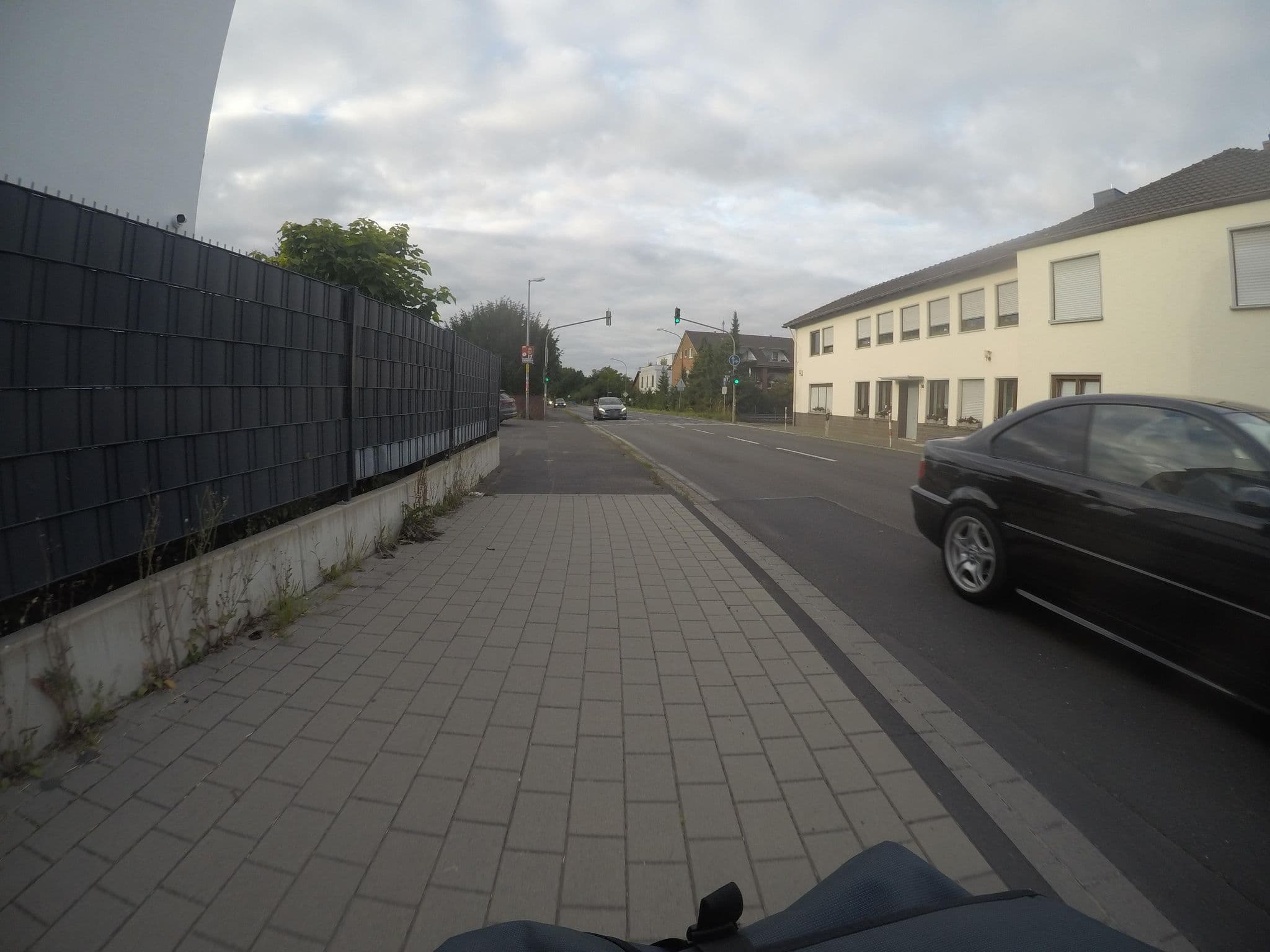 Street view near Schmerbroicher Hof, Sankt Augustin — © mfa (CC BY-SA · Mapillary)