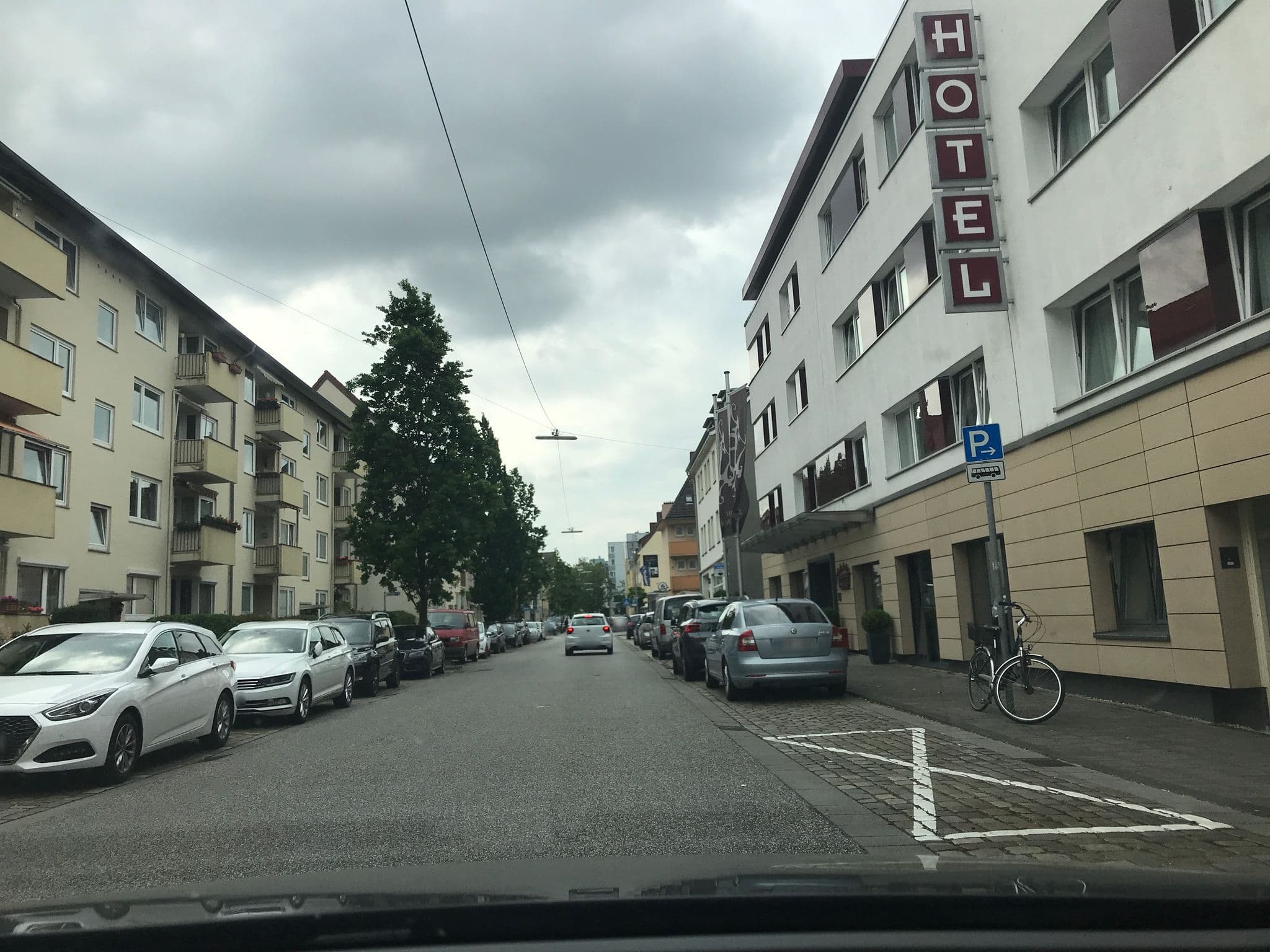 Street view near Hotel Haverkamp, Bremerhaven — © geonux (CC BY-SA · Mapillary)