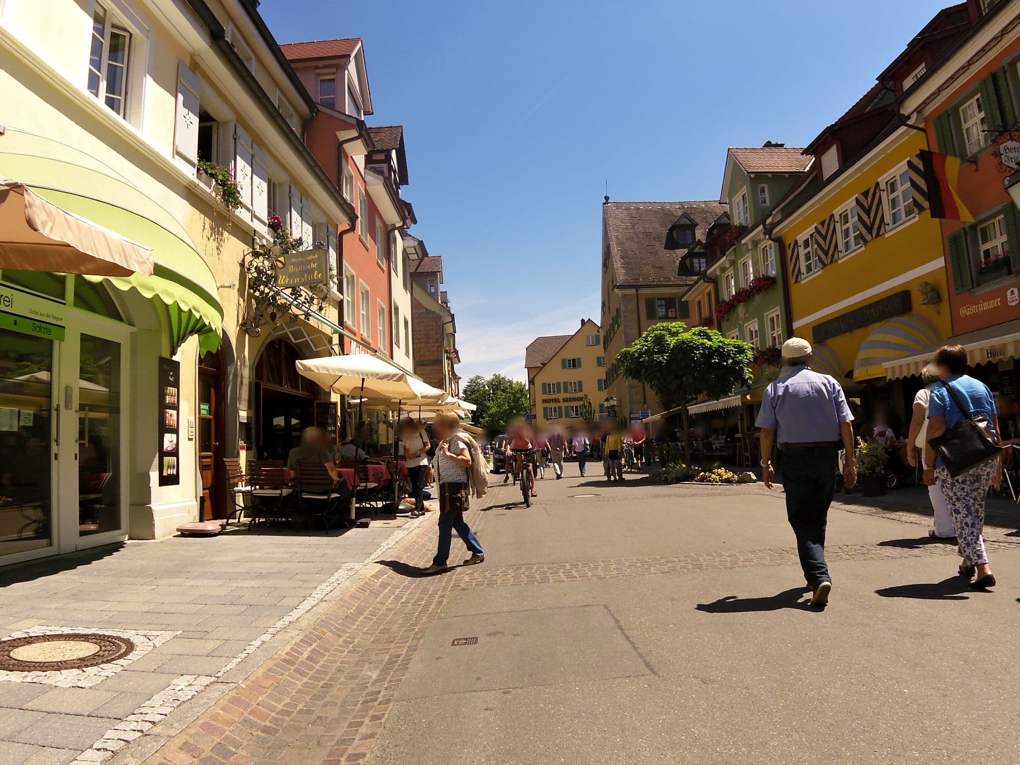 Street view near Markgräflich Badische Weinstube, Meersburg — © czmrtn (CC BY-SA · Mapillary)