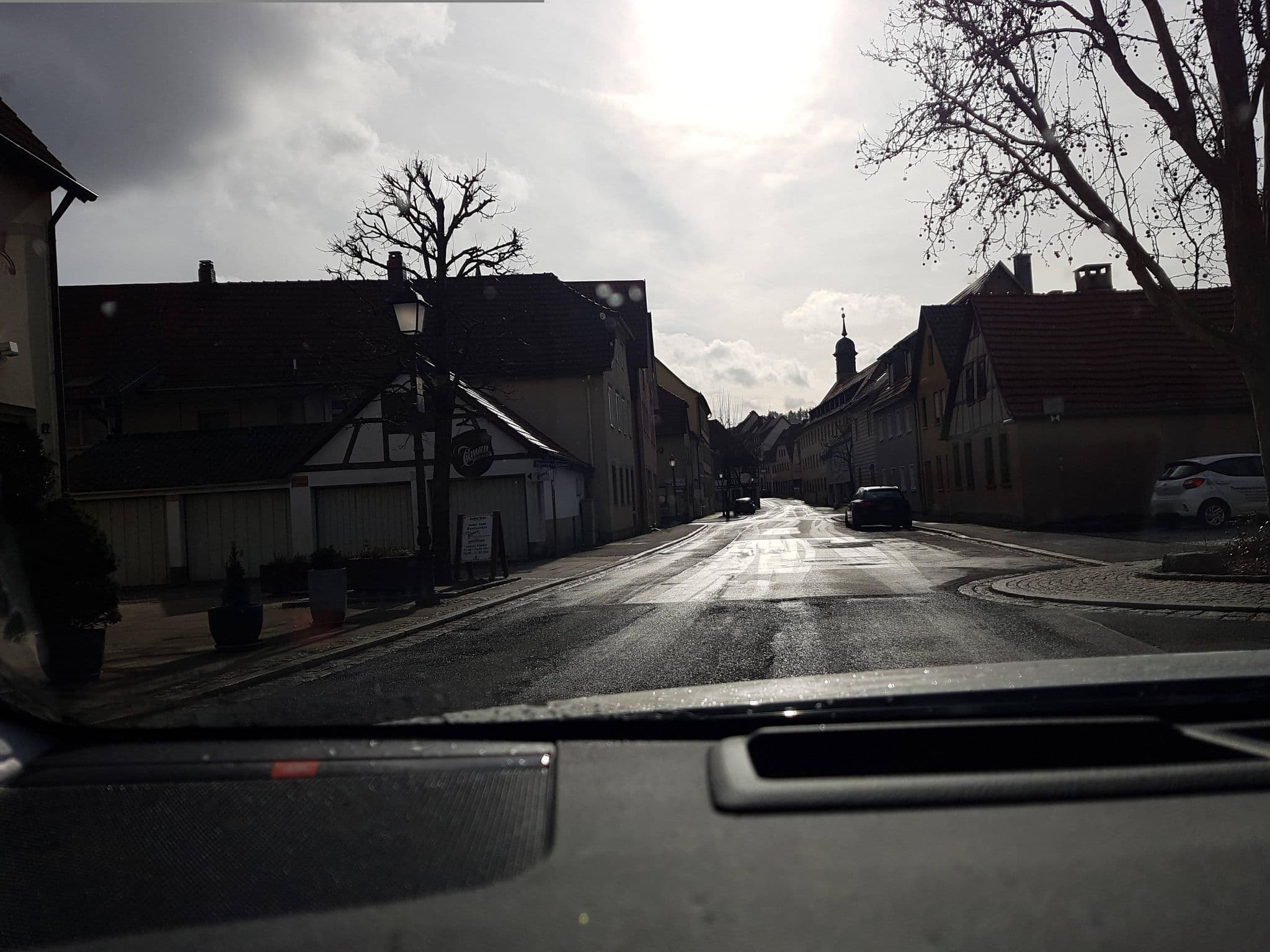 Street view near Hotel Tillmann, Münnerstadt — © BerndGo64 (CC BY-SA · Mapillary)