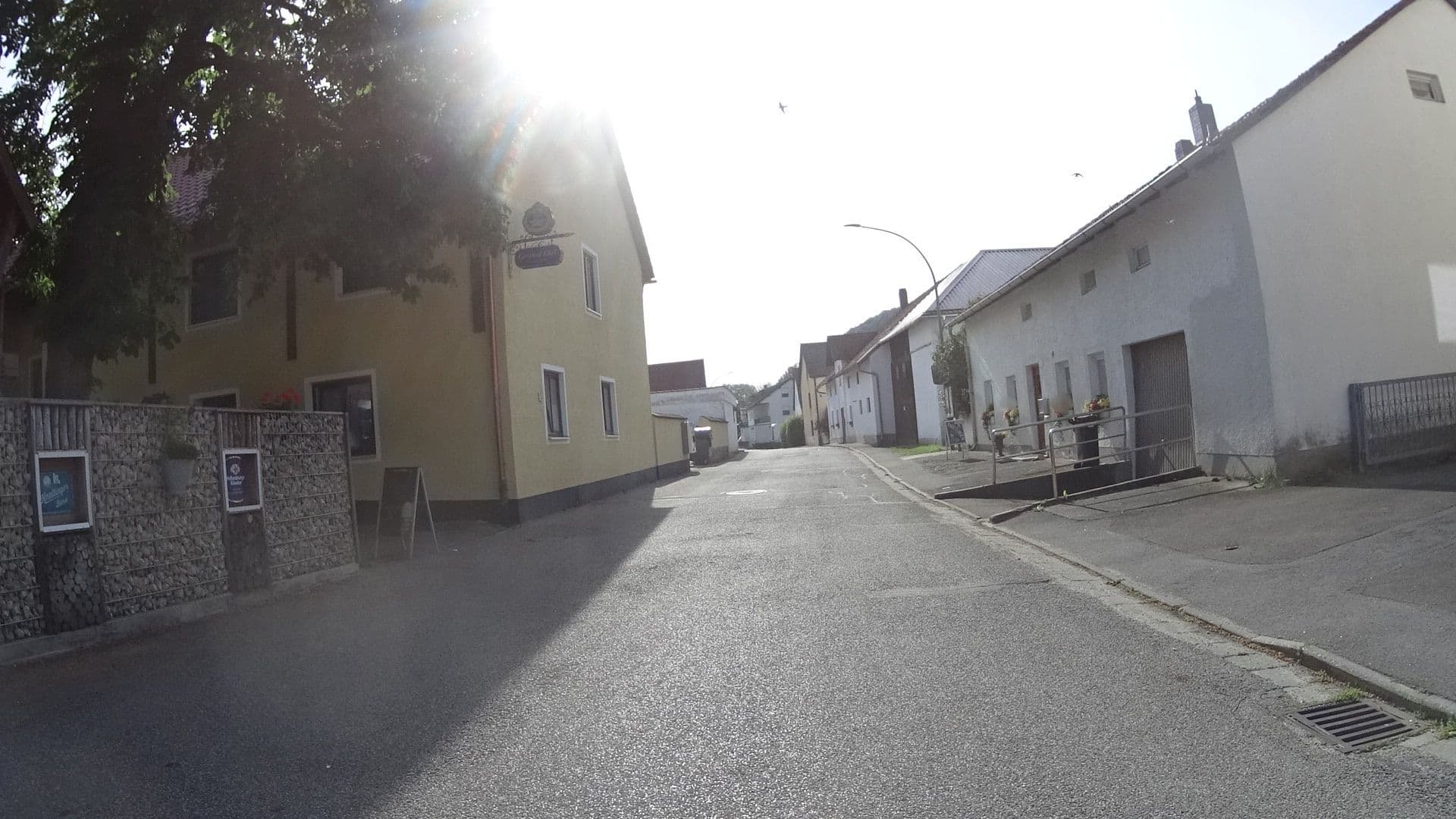 Street view near Gasthof-Pension Ehrl, Essing — © ramap (CC BY-SA · Mapillary)