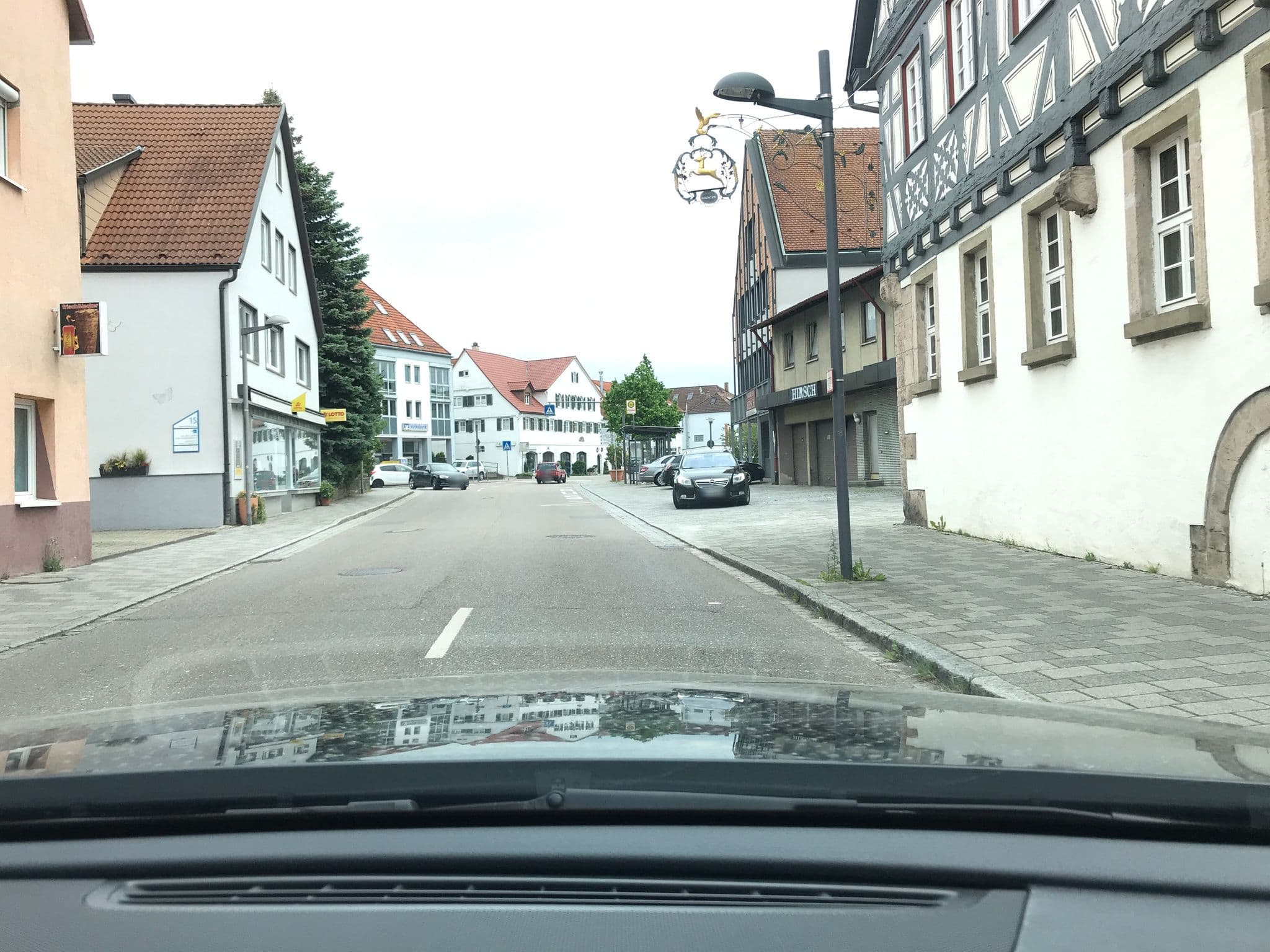 Street view near Landgasthof Hirsch, Weinstadt-Endersbach — © bct (CC BY-SA · Mapillary)