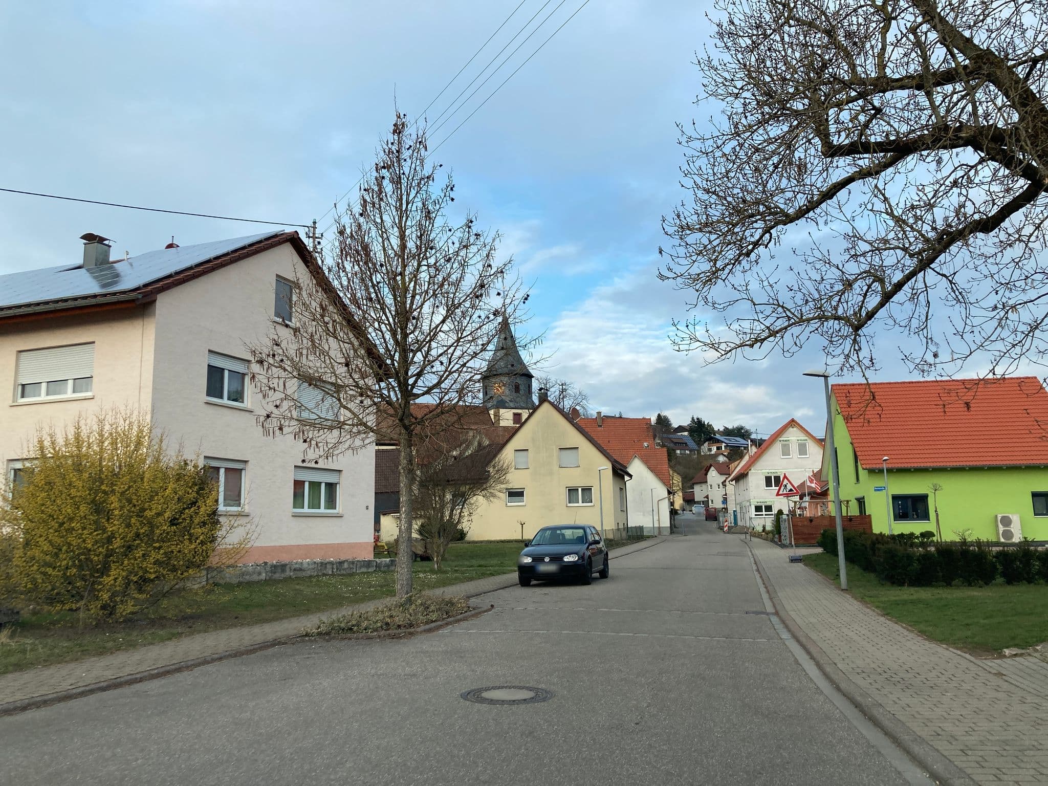 Street view near Ferienhof Schäfer, Oberderdingen — © tasmaniadevil (CC BY-SA · Mapillary)