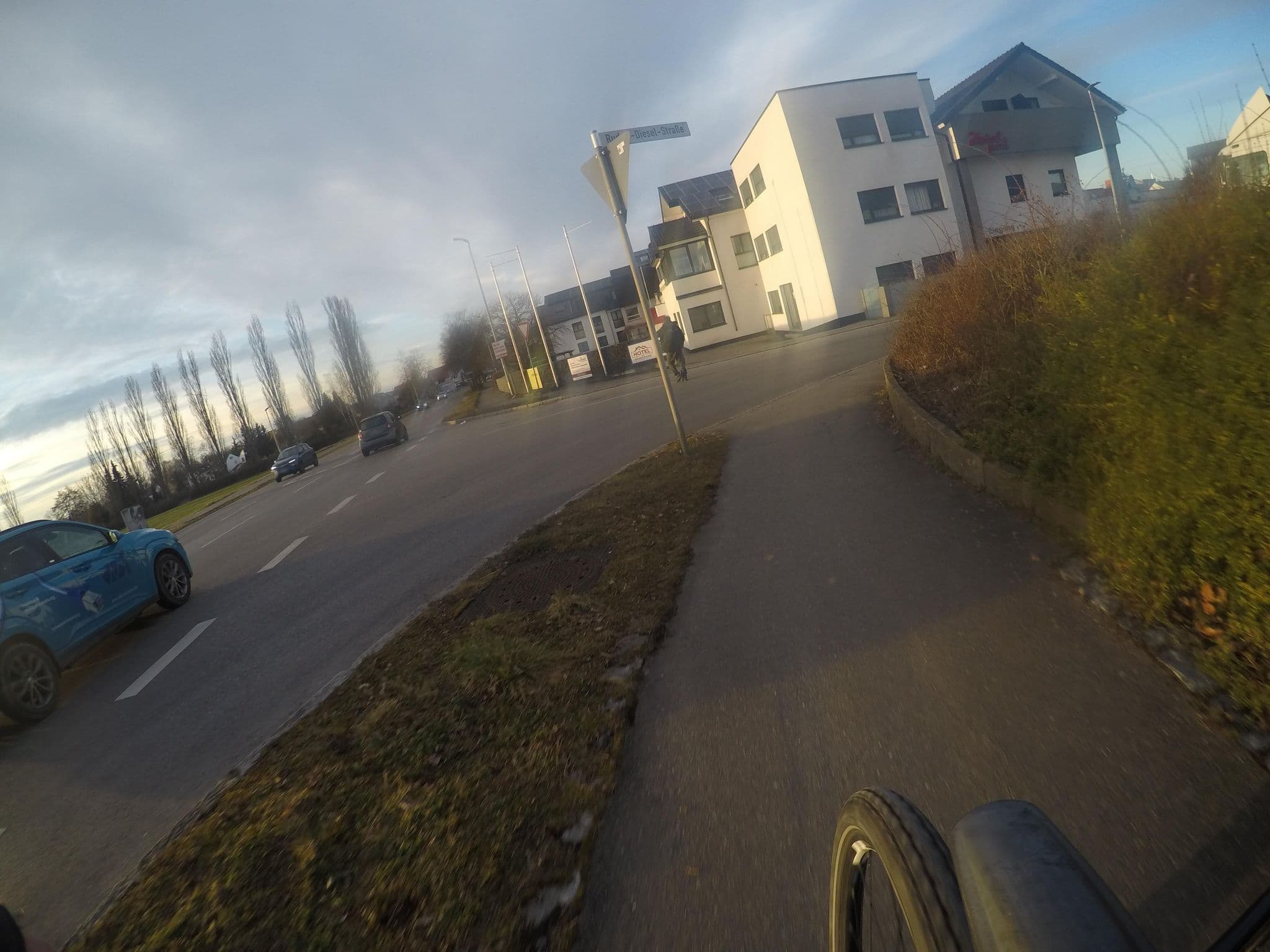 Street view near Hotel am Stadtrand, Denkendorf — © mfa (CC BY-SA · Mapillary)