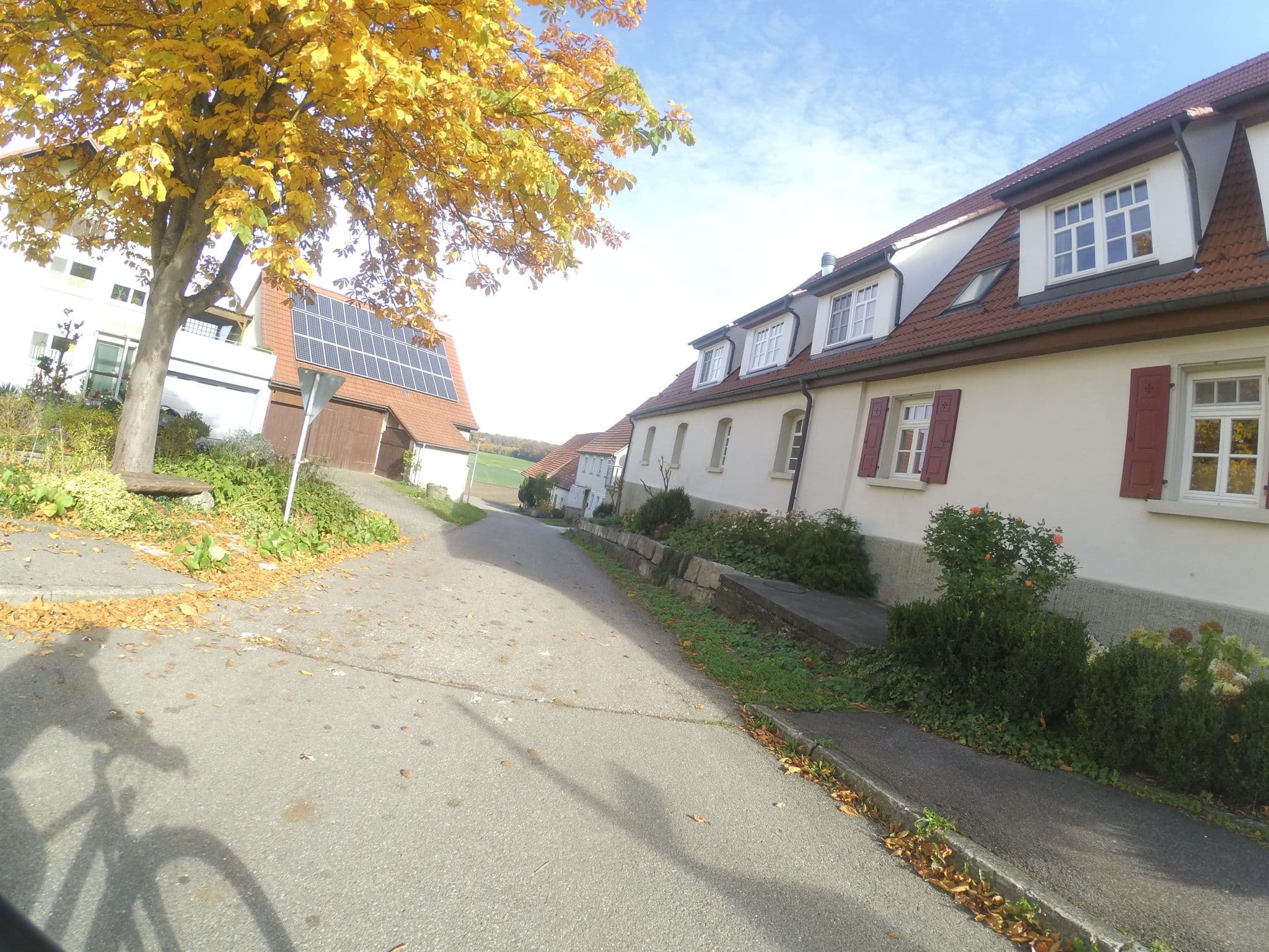 Street view near Stubersheimer Hof, Amstetten — © ray66 (CC BY-SA · Mapillary)