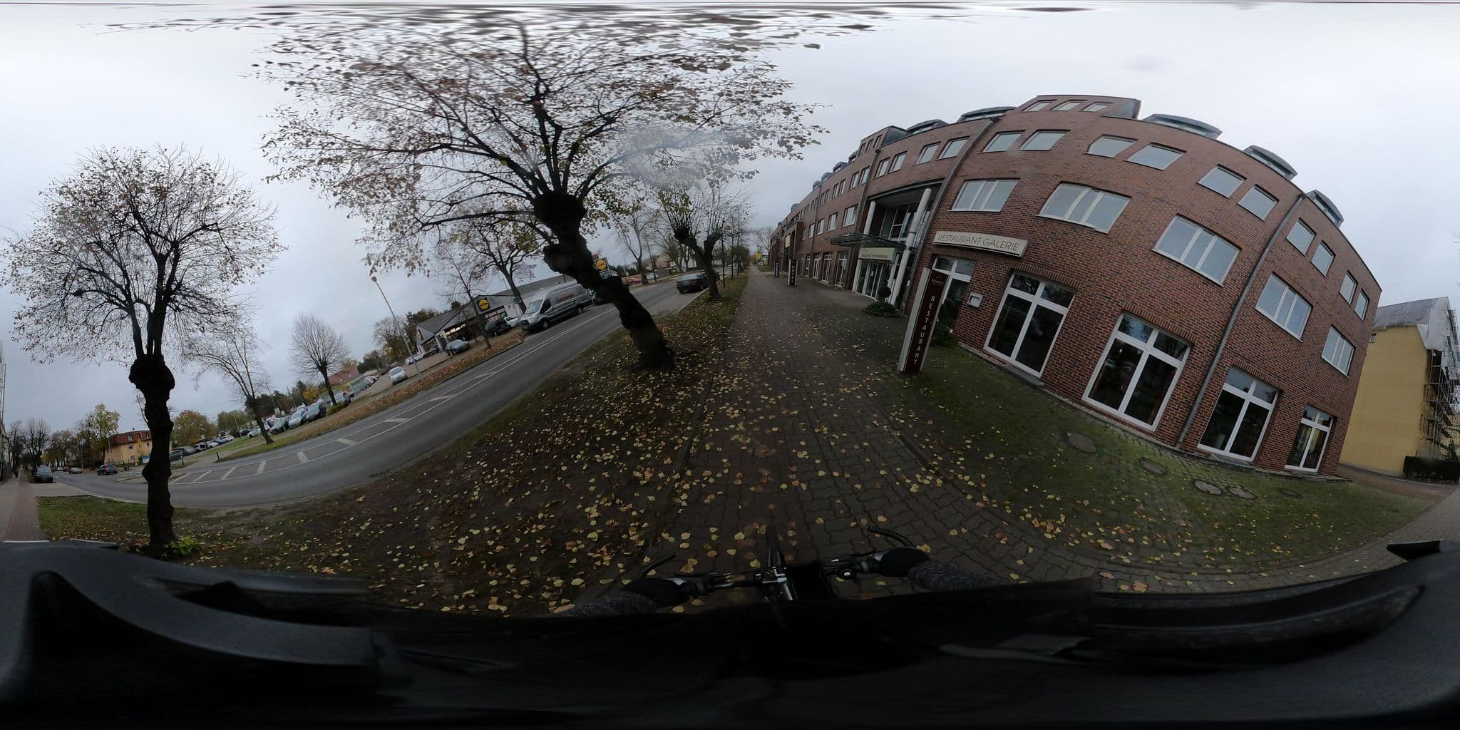 Street view near Stadthotel Oranienburg, Oranienburg — © Birken_Liege (CC BY-SA · Mapillary)