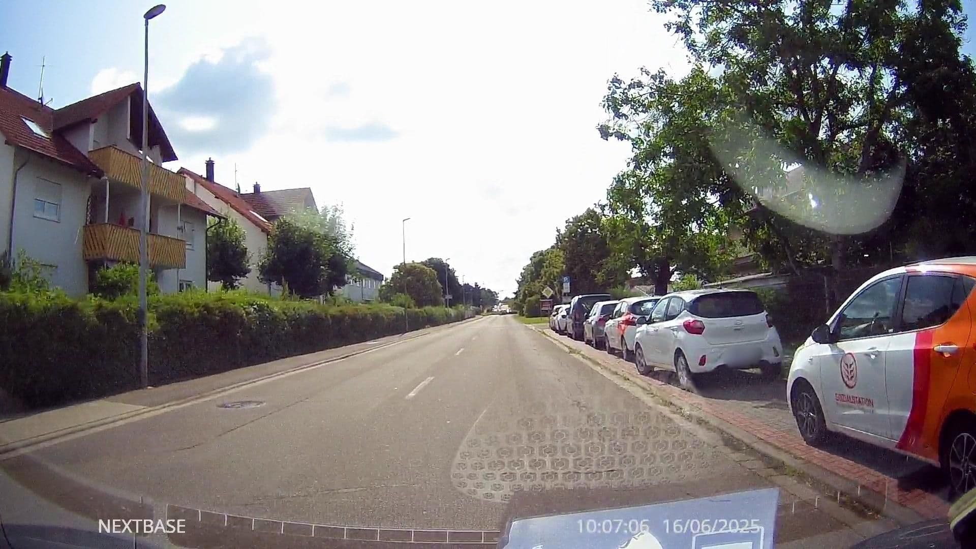 Street view near Gästehaus Mendel, Rülzheim — © derlipper (CC BY-SA · Mapillary)