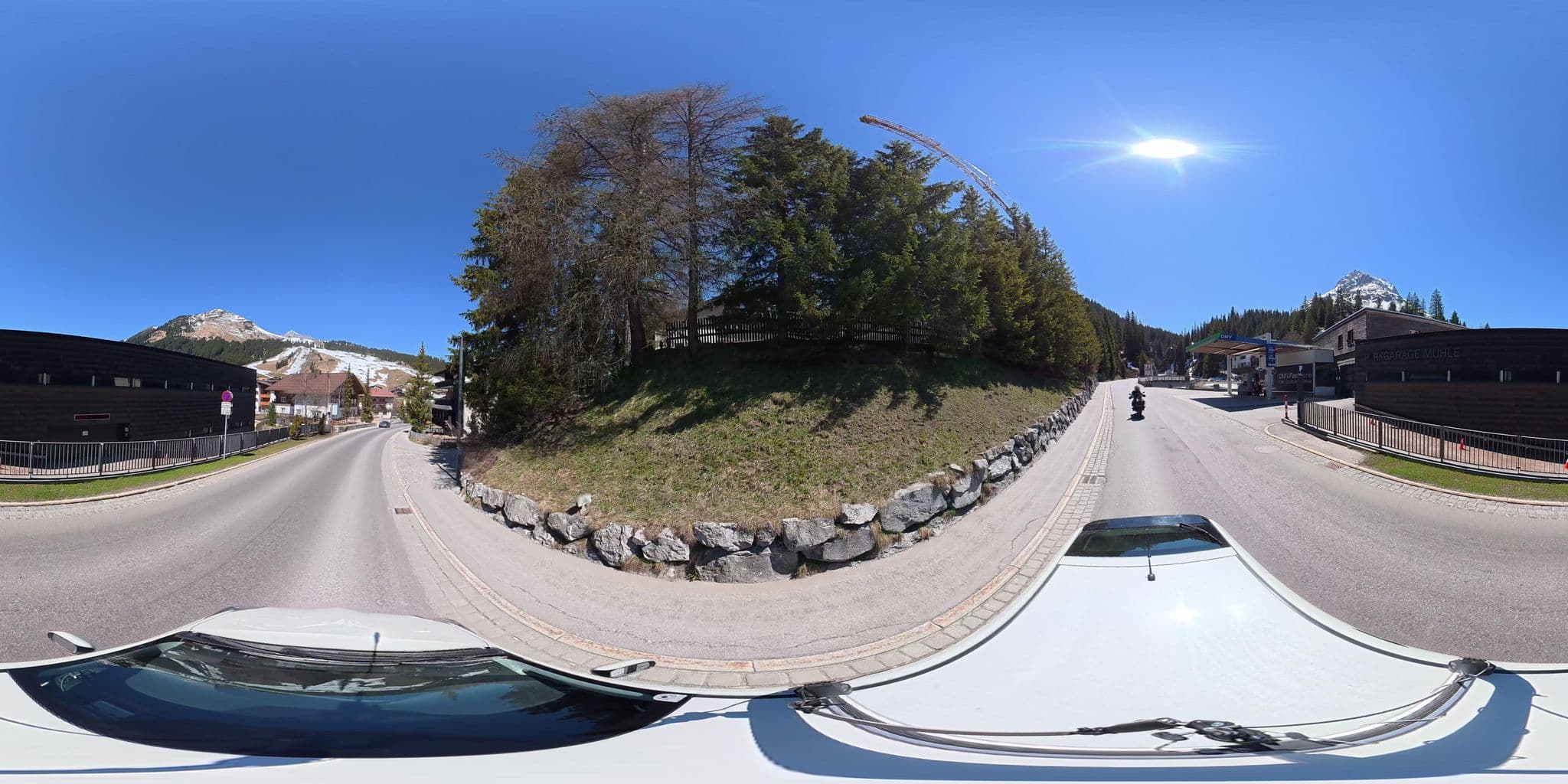 Street view near Residenz Chesa Rosa, Lech