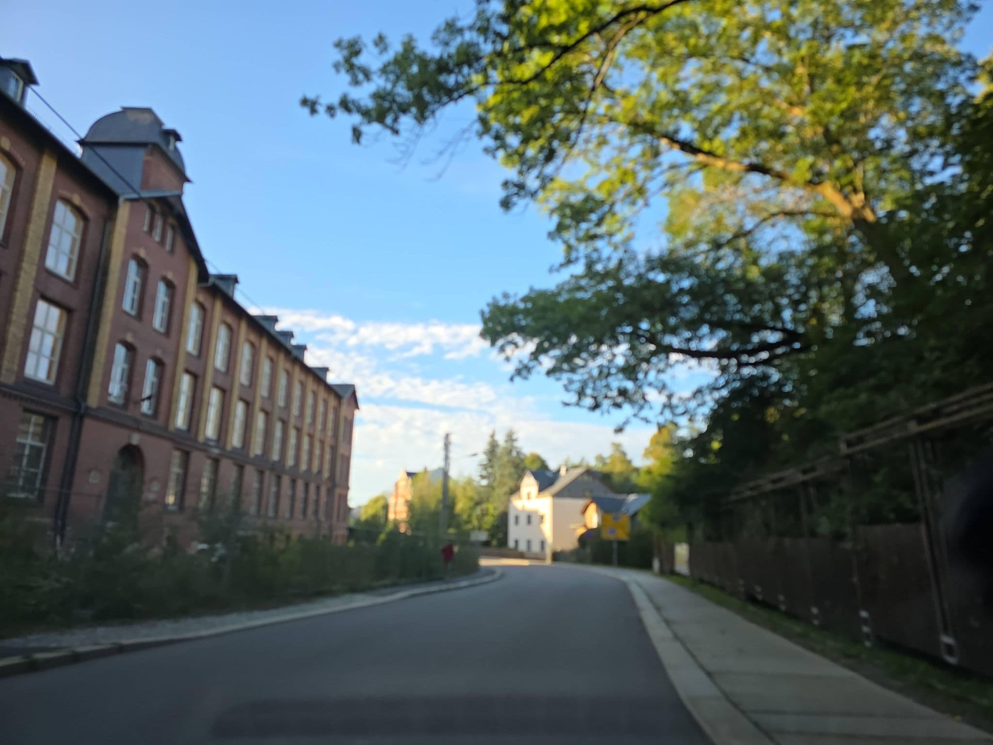 Street view near Hotel Parkschlößchen, Lichtenstein — © canislupus (CC BY-SA · Mapillary)