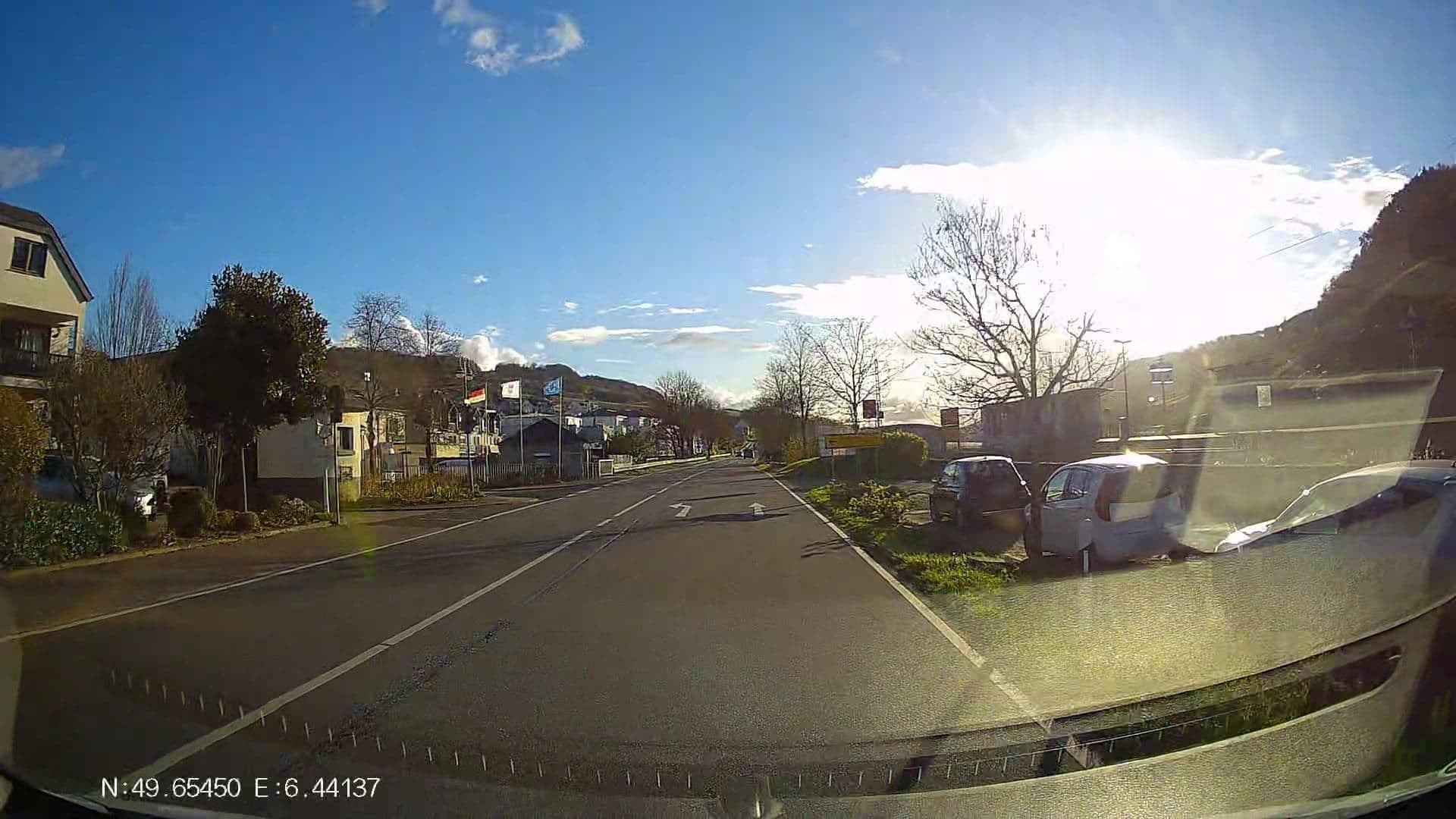 Street view near Hotel Zum Mühlengarten, Nittel — © Hightower- (CC BY-SA · Mapillary)