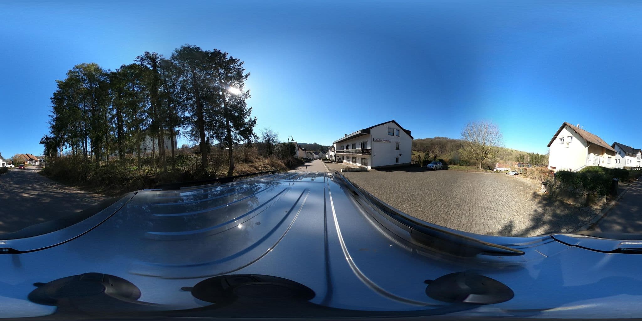 Street view near Hotel Kornmarkt, Rittersdorf — © Mobilitaetswerk (CC BY-SA · Mapillary)