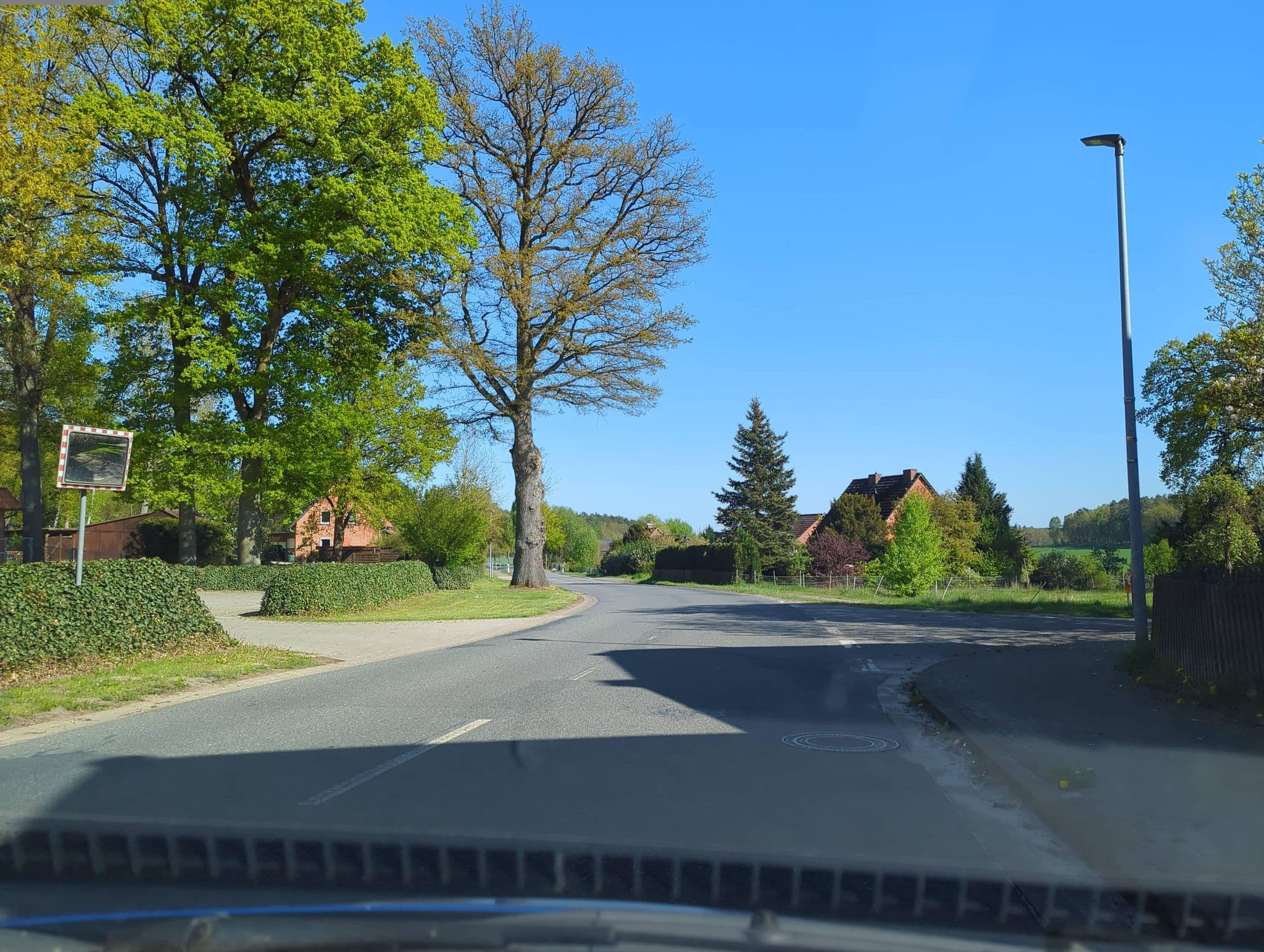 Street view near Hof Beyerinck, Zernien — © hotteliene (CC BY-SA · Mapillary)
