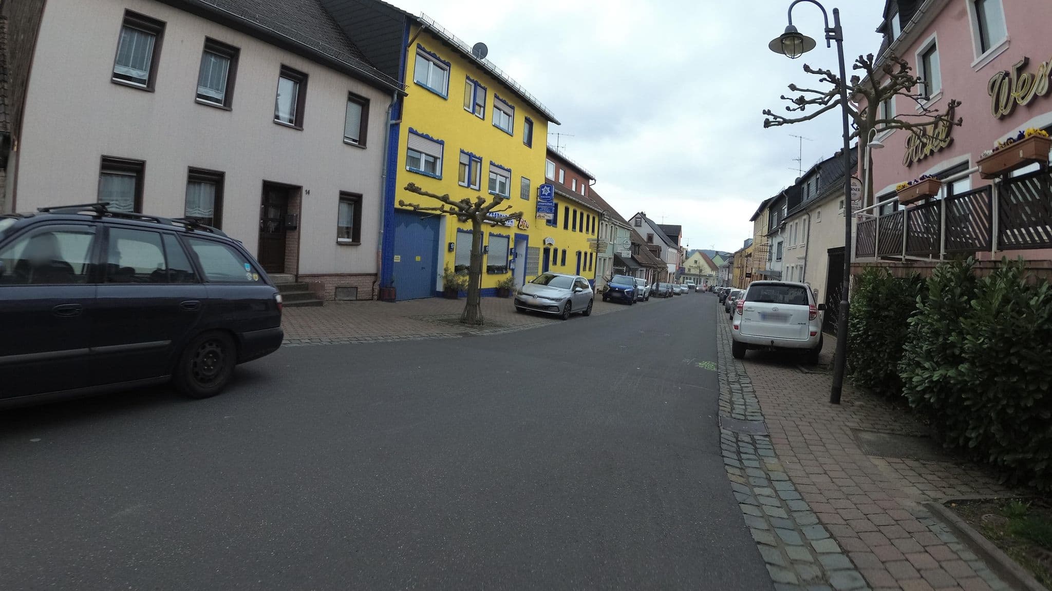 Street view near Hotel Restaurant Westrich, Baumholder — © teddy73 (CC BY-SA · Mapillary)