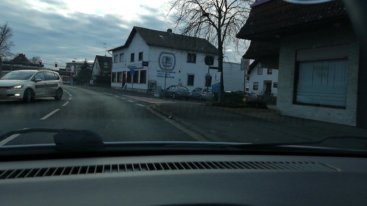 Street view near Hotel Princess, Rodenbach — © nickth (CC BY-SA · Mapillary)