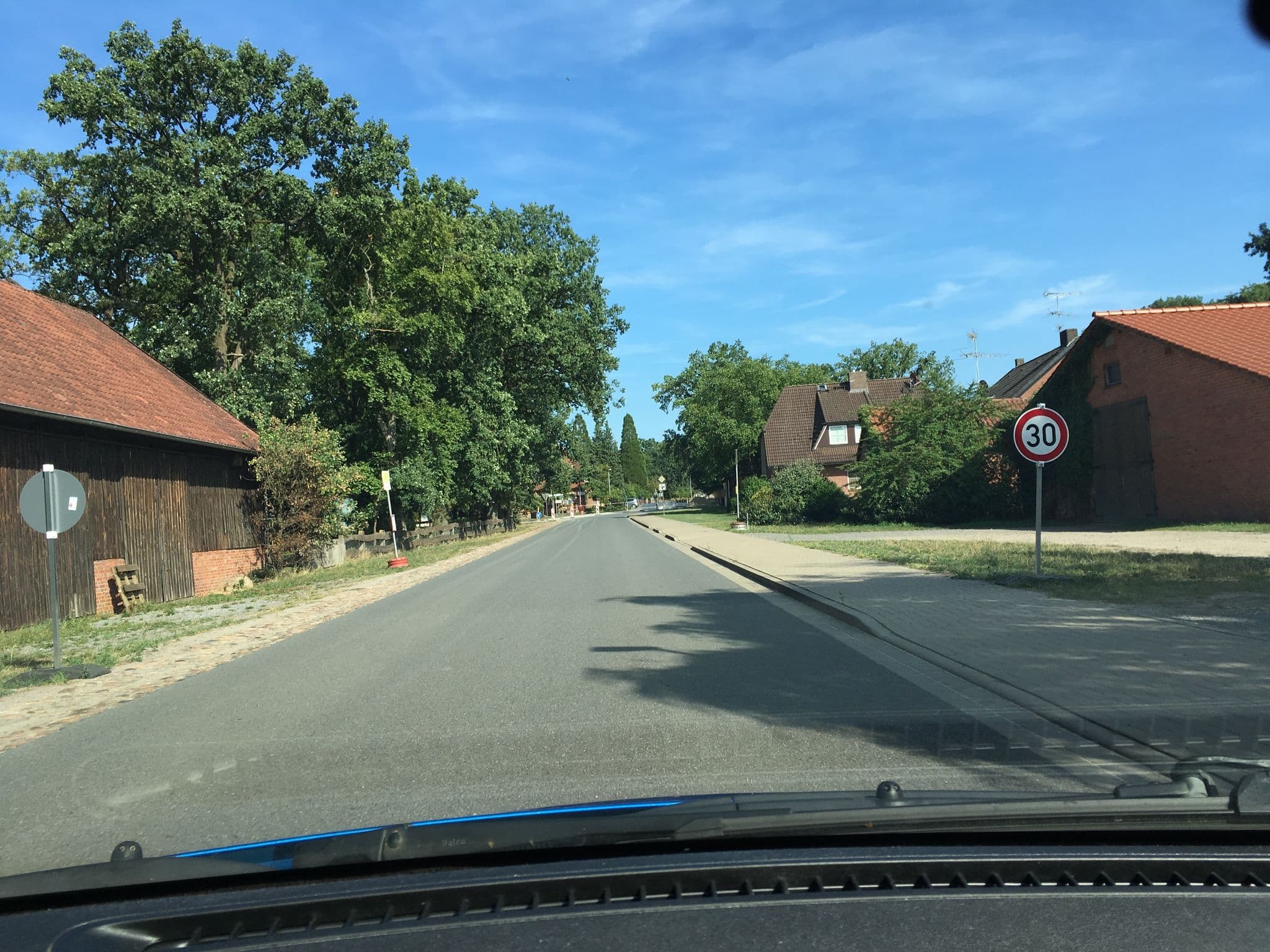 Street view near Ferienhaus Abenrieb, Hodenhagen — © hotteliene (CC BY-SA · Mapillary)